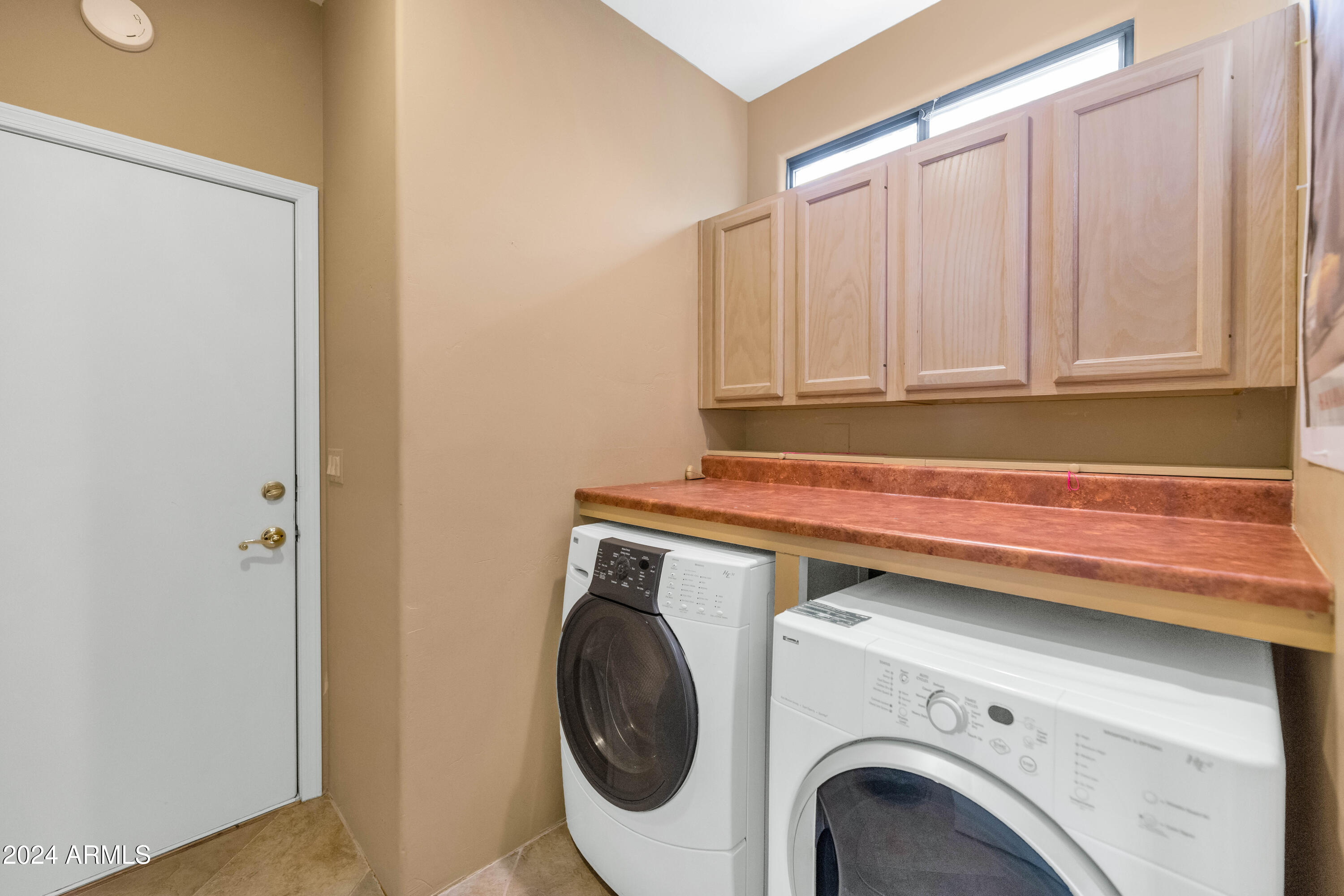 5743 E WINDSTONE Trail