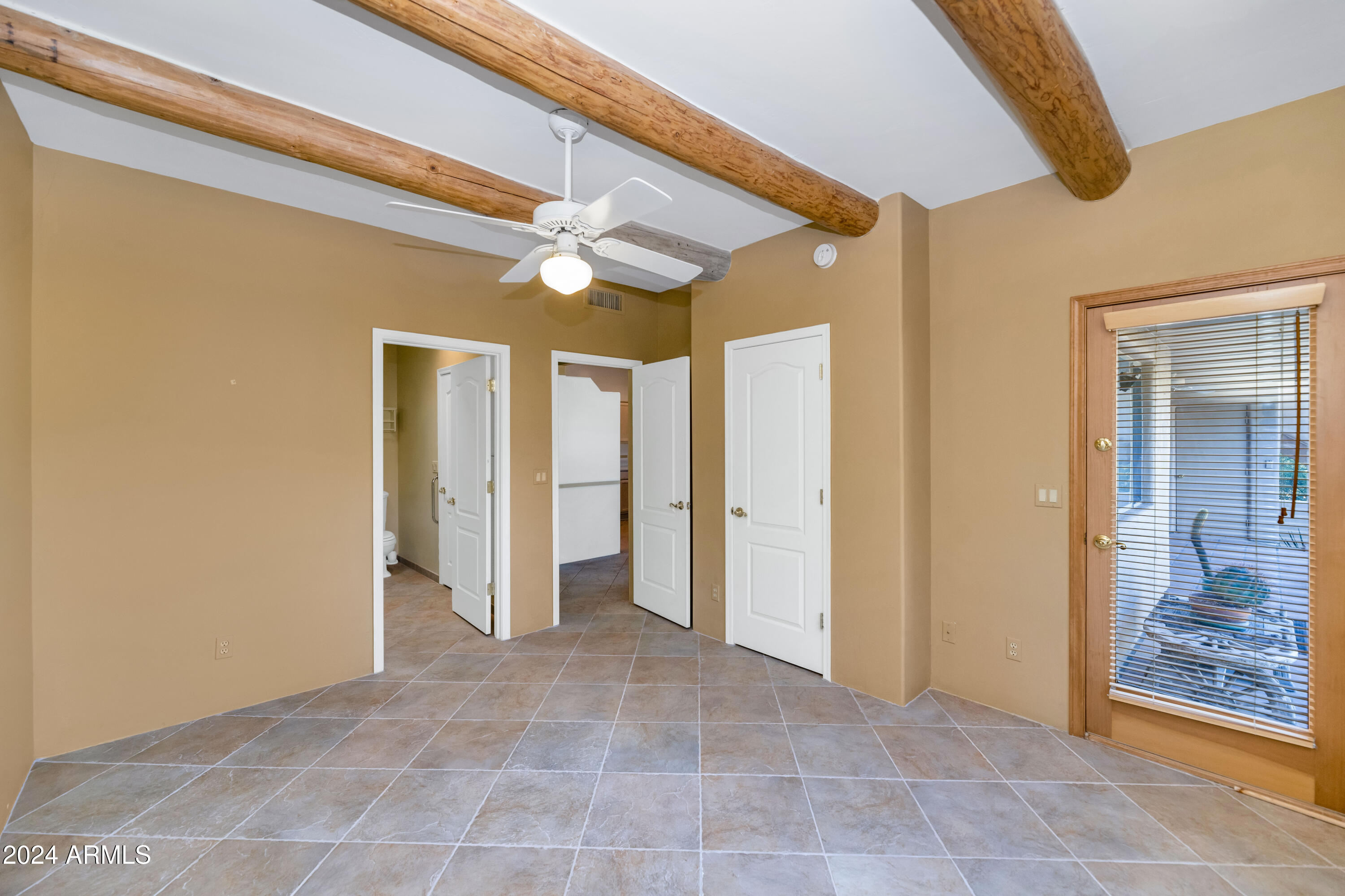5743 E WINDSTONE Trail