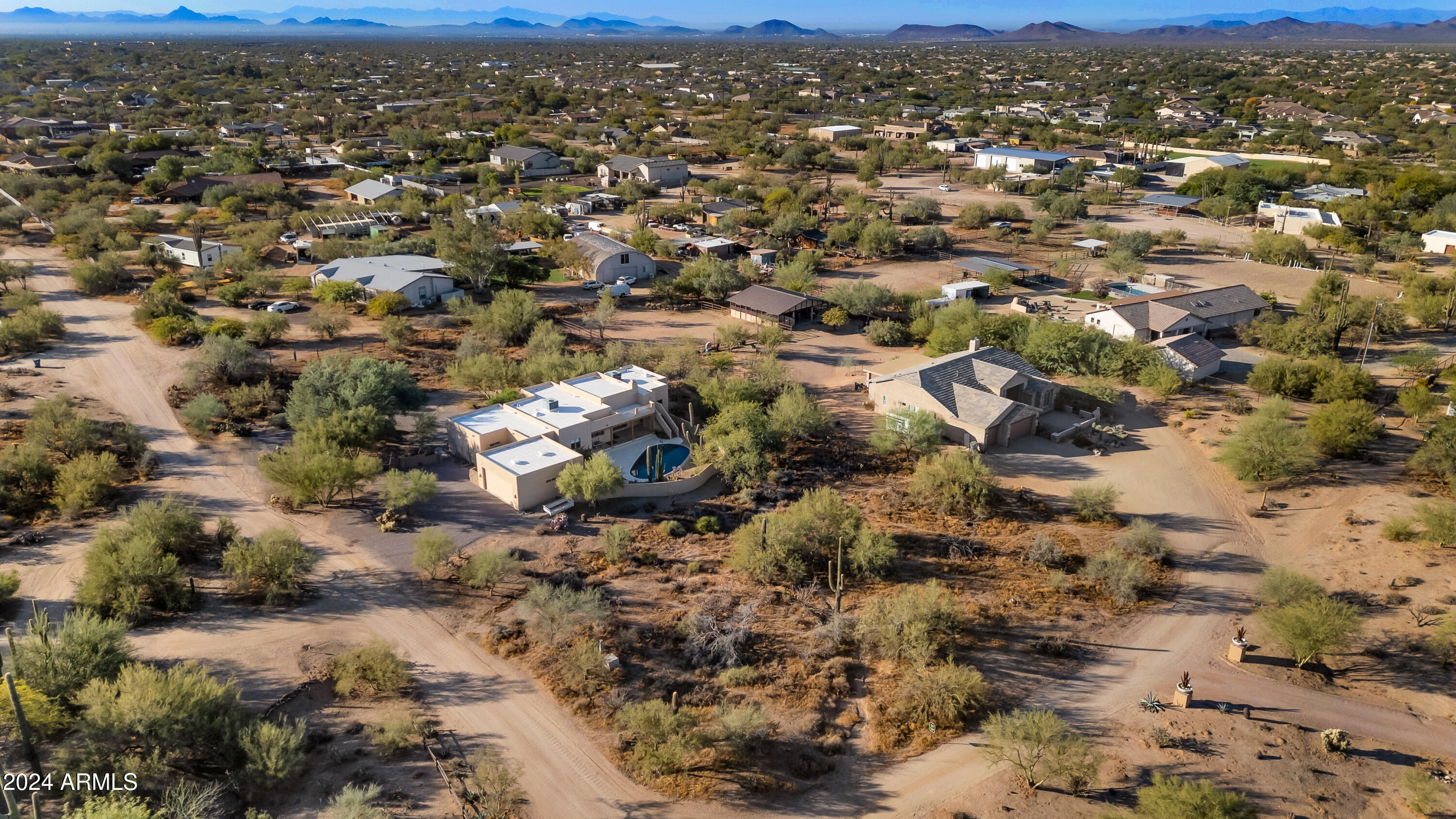 5743 E WINDSTONE Trail