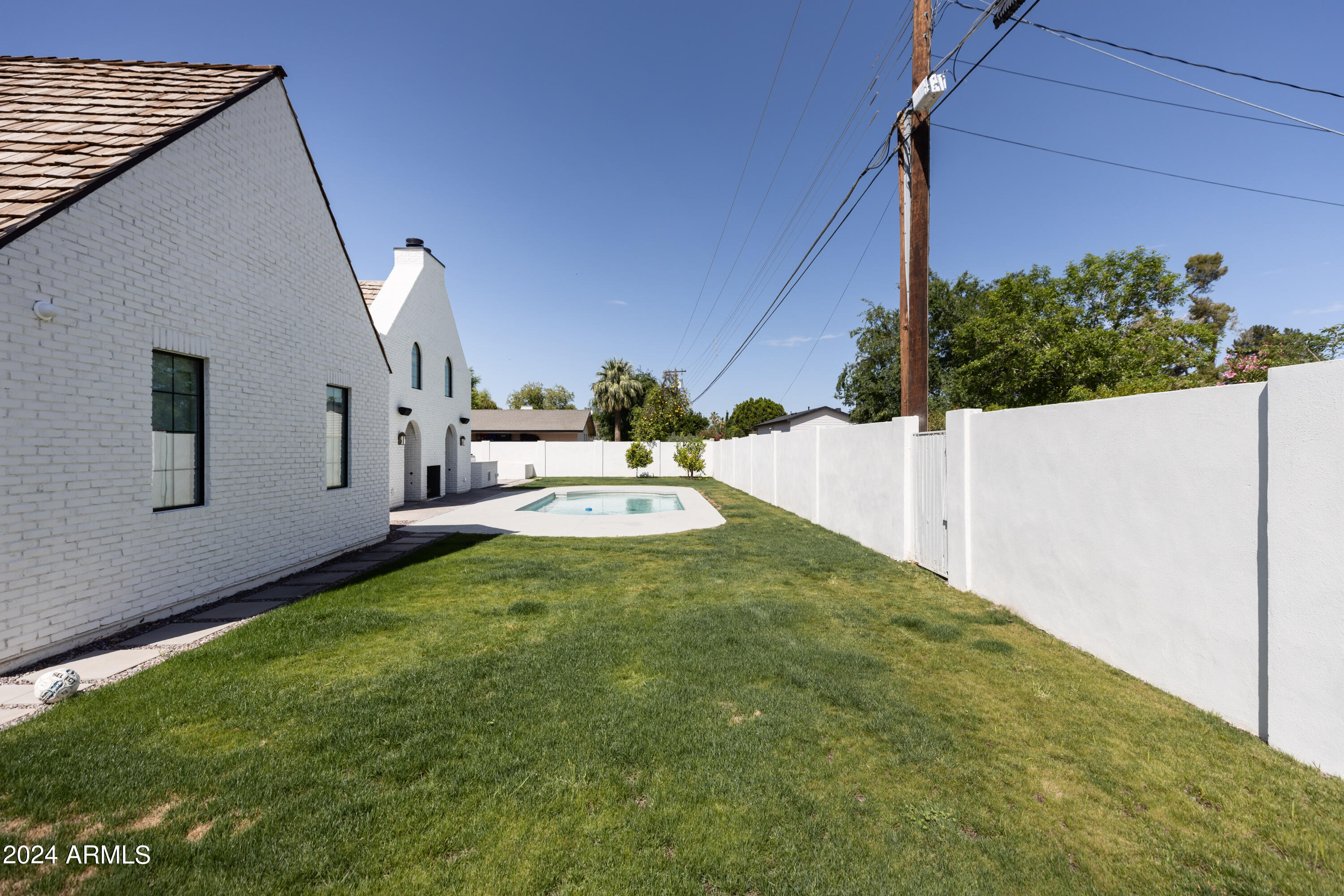 6140 E Calle Tuberia --