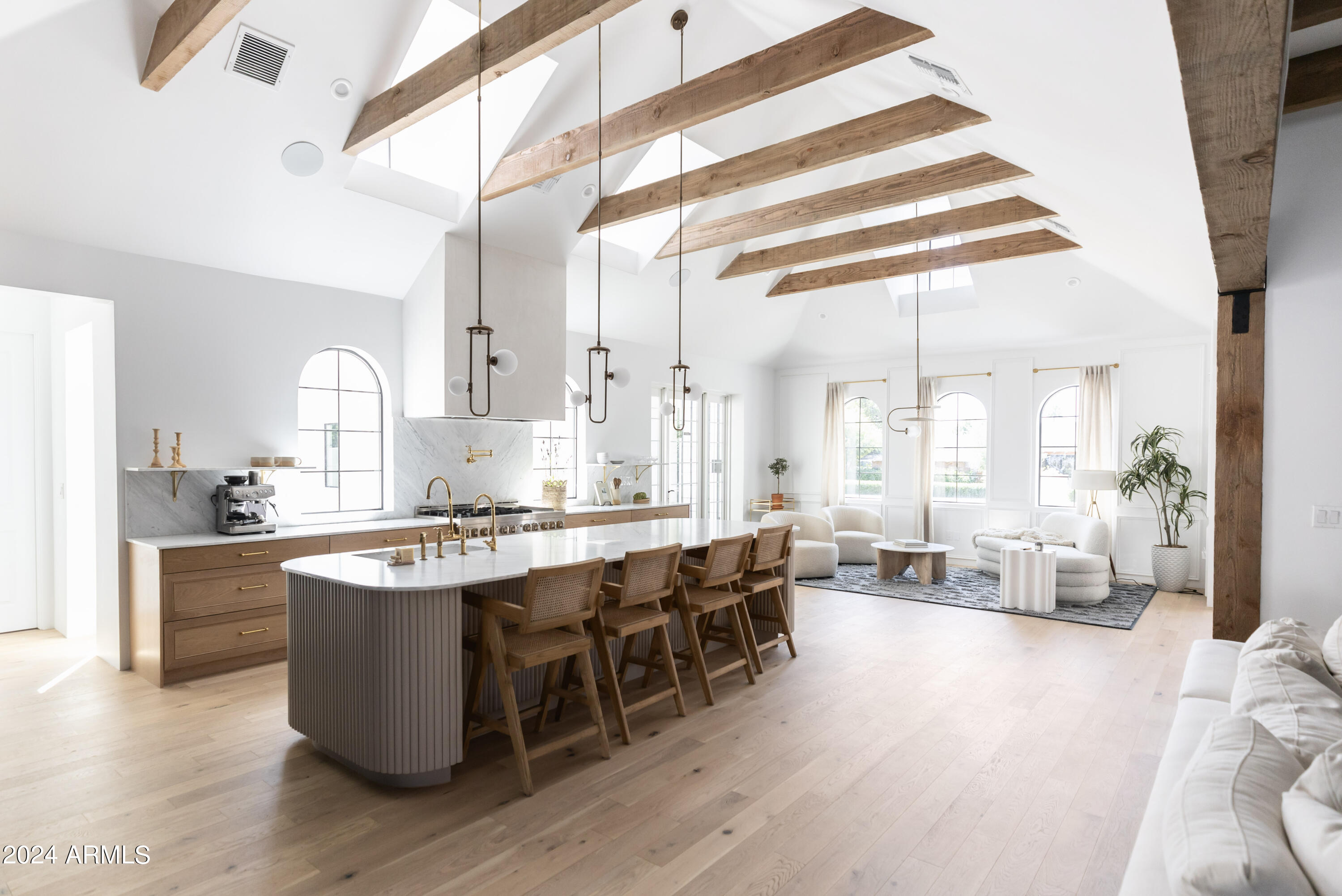 6140 E Calle Tuberia --