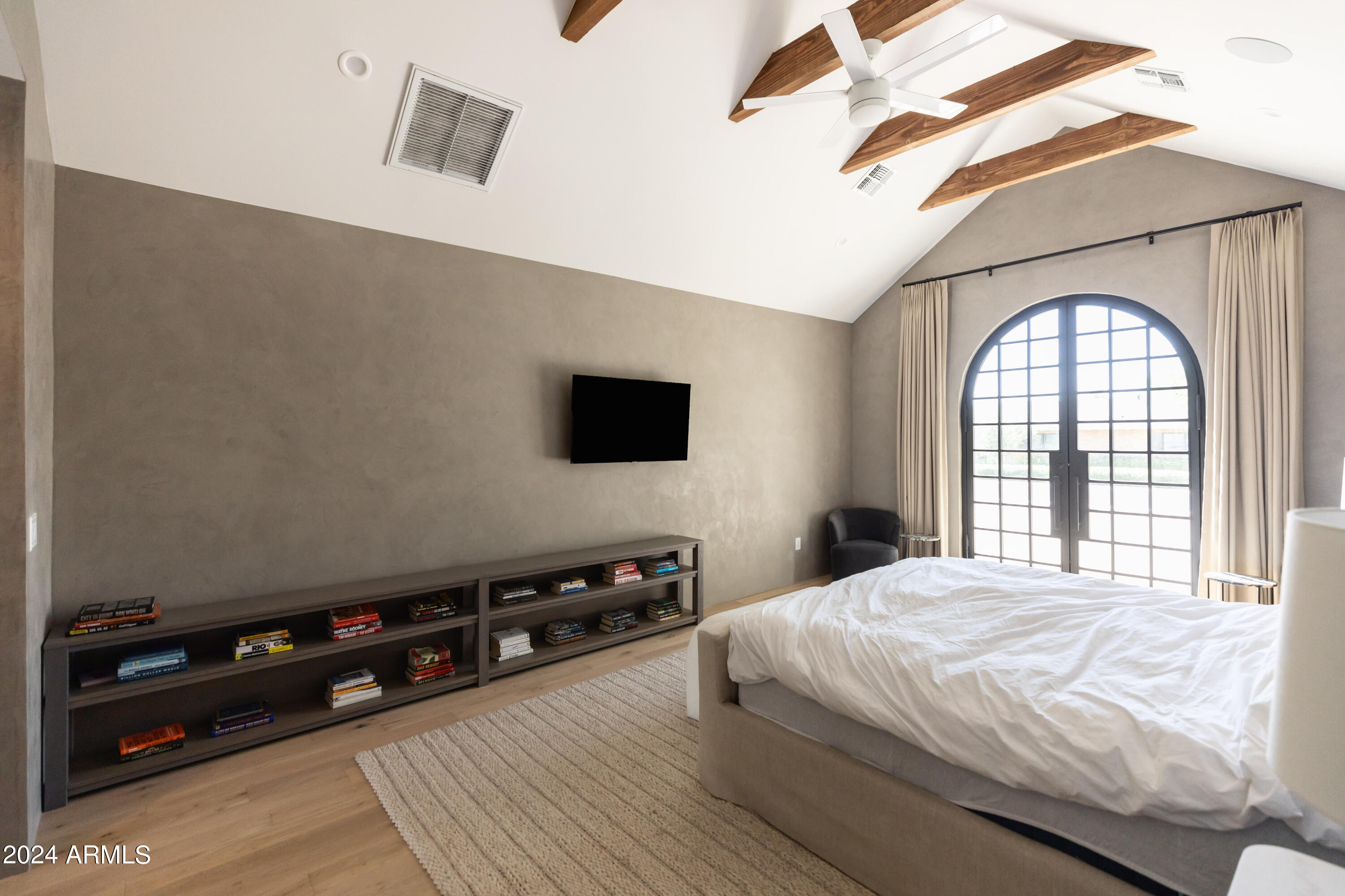 6140 E Calle Tuberia --