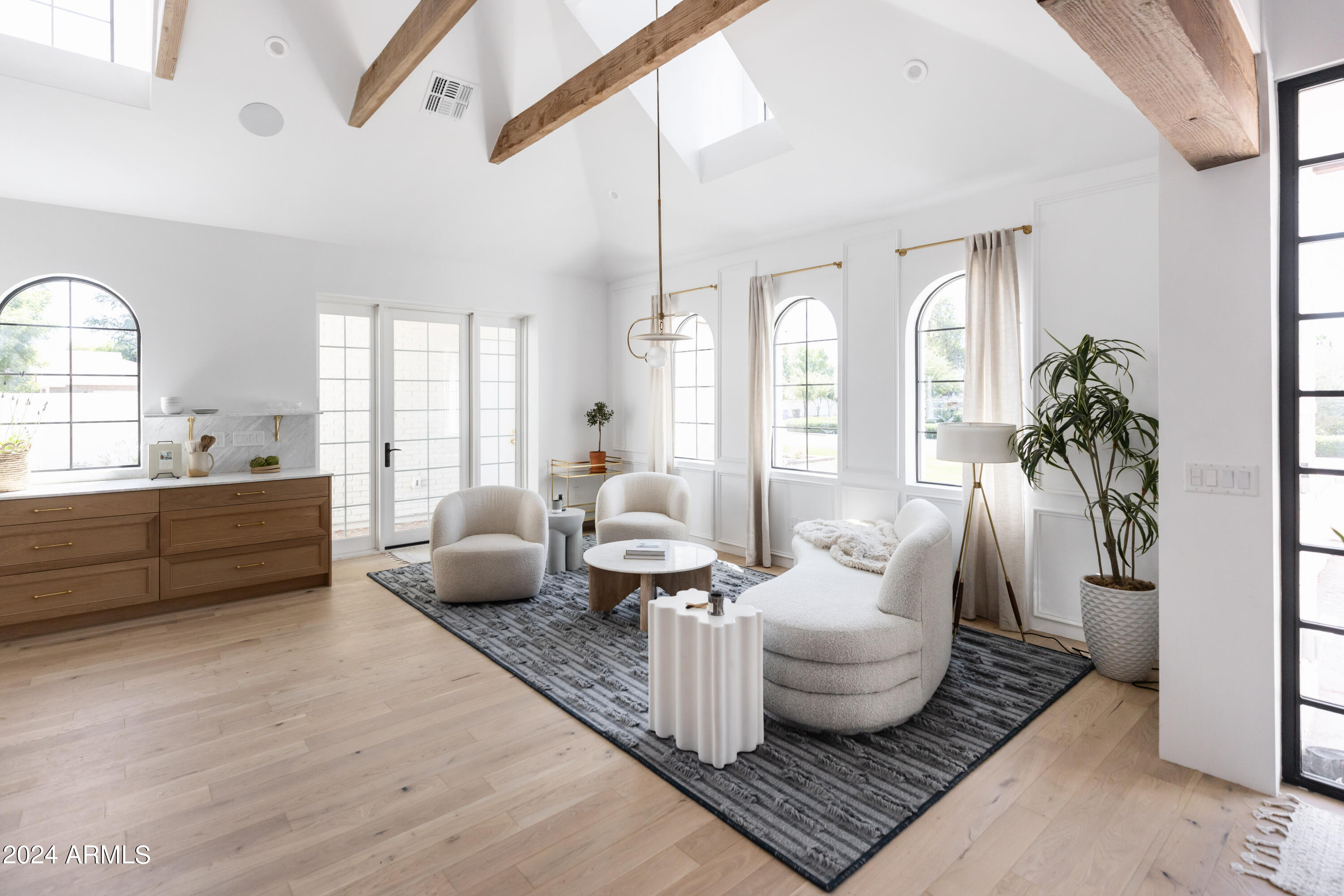 6140 E Calle Tuberia --