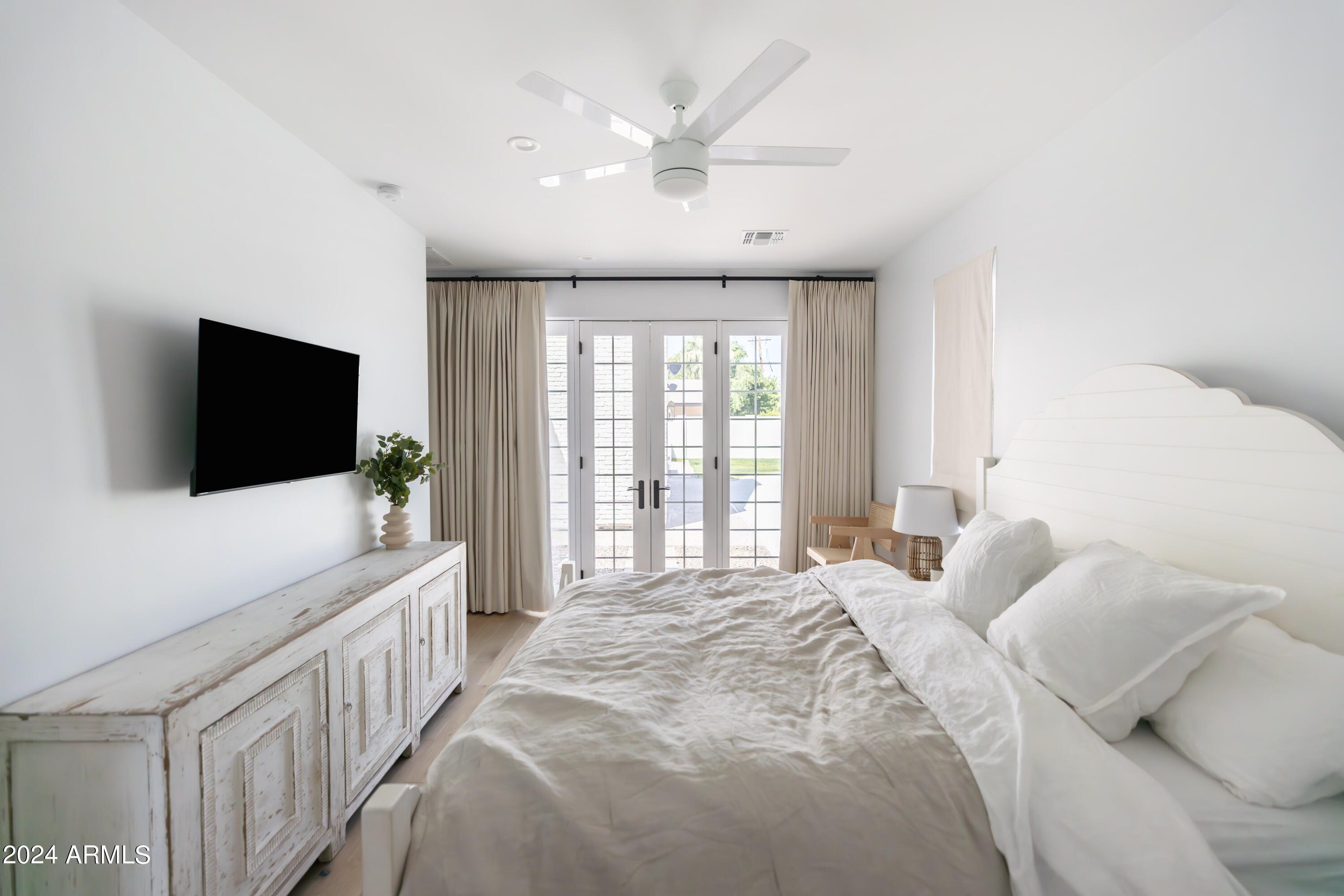 6140 E Calle Tuberia --