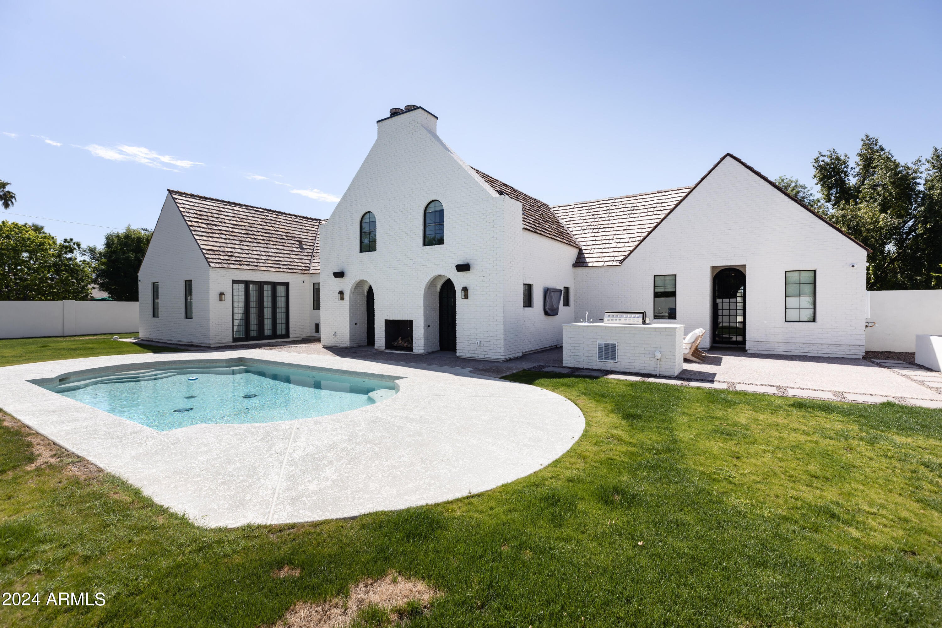 6140 E Calle Tuberia --
