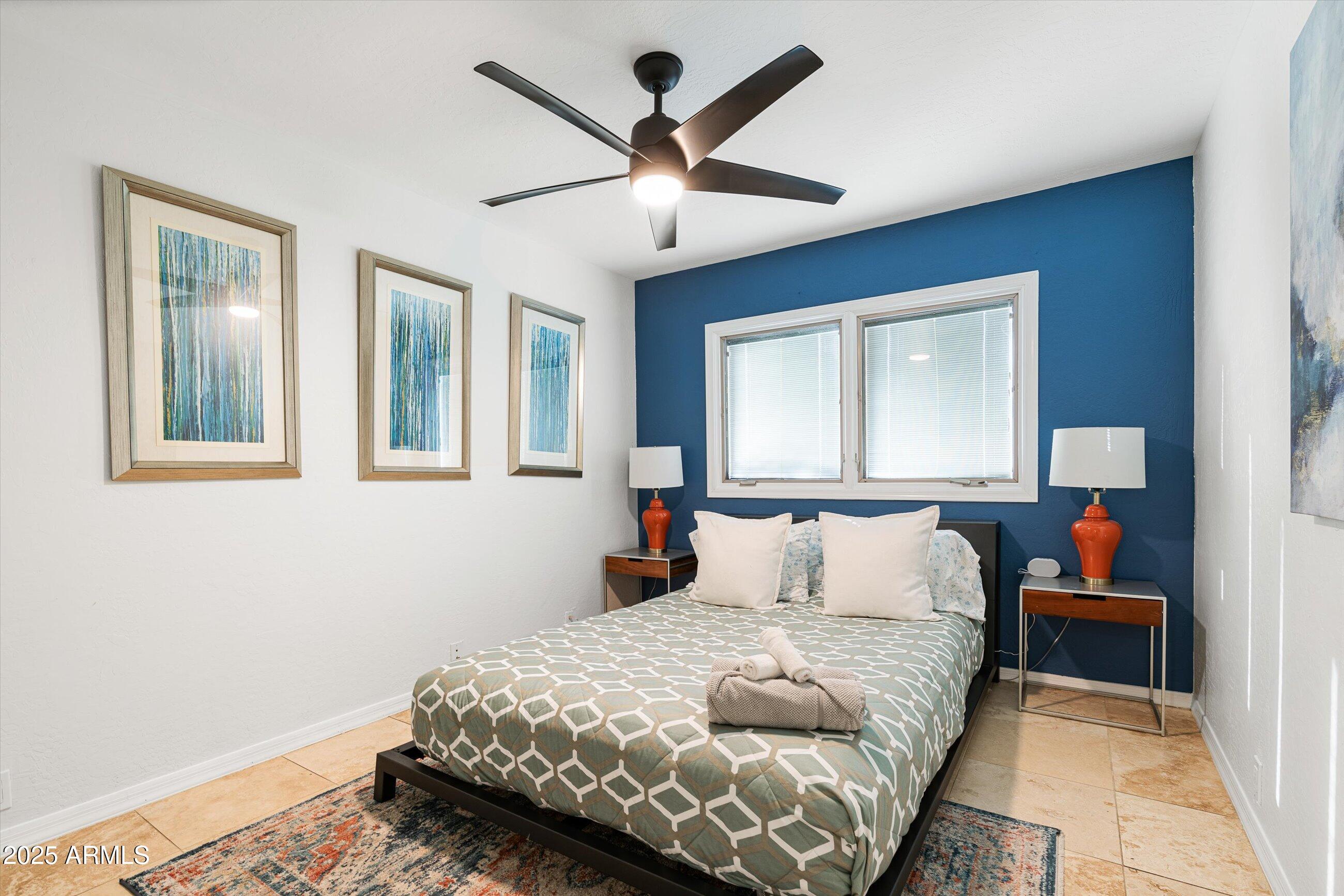 7032 E DREYFUS Avenue