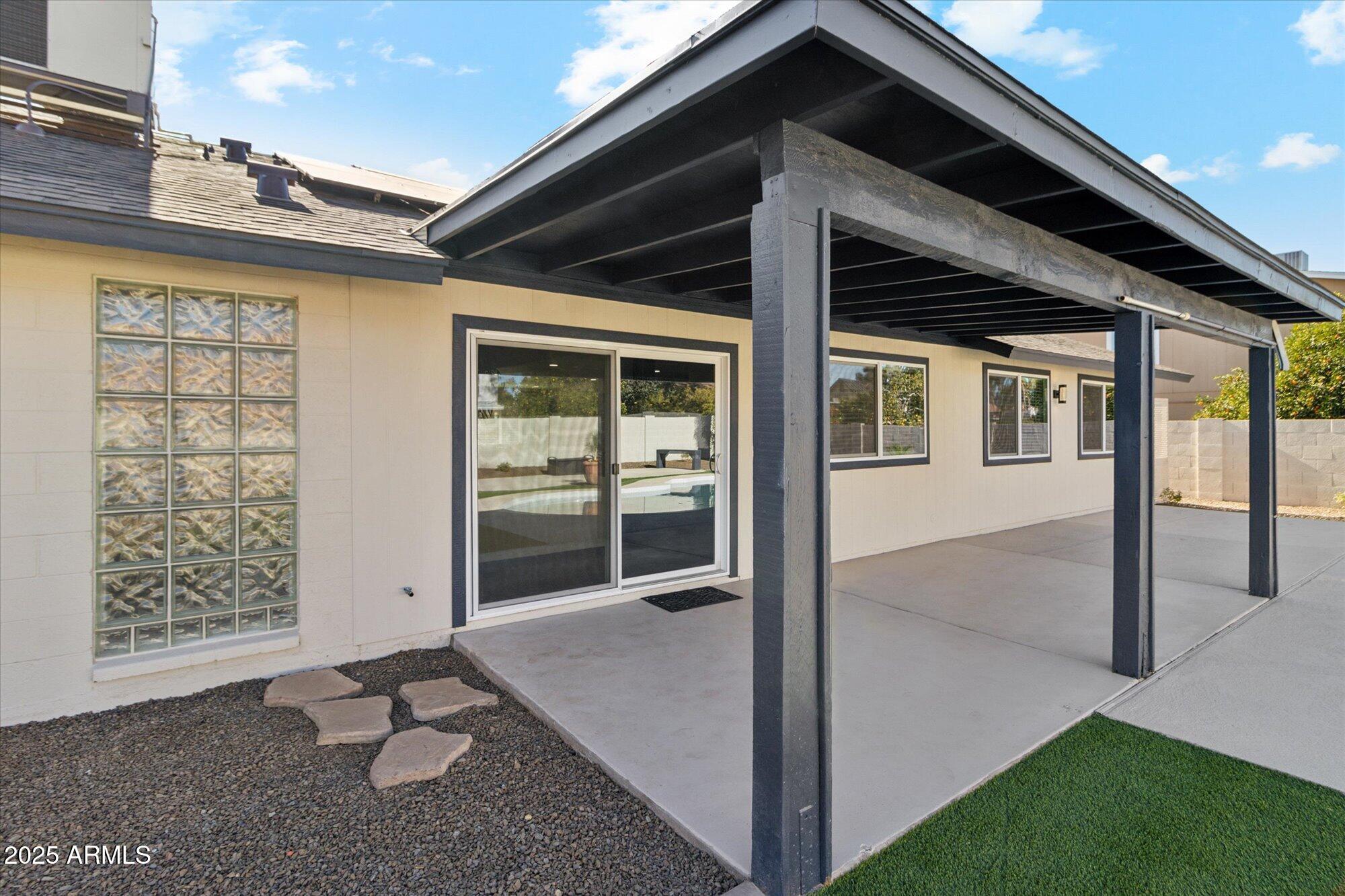 4726 E GRANDVIEW Road