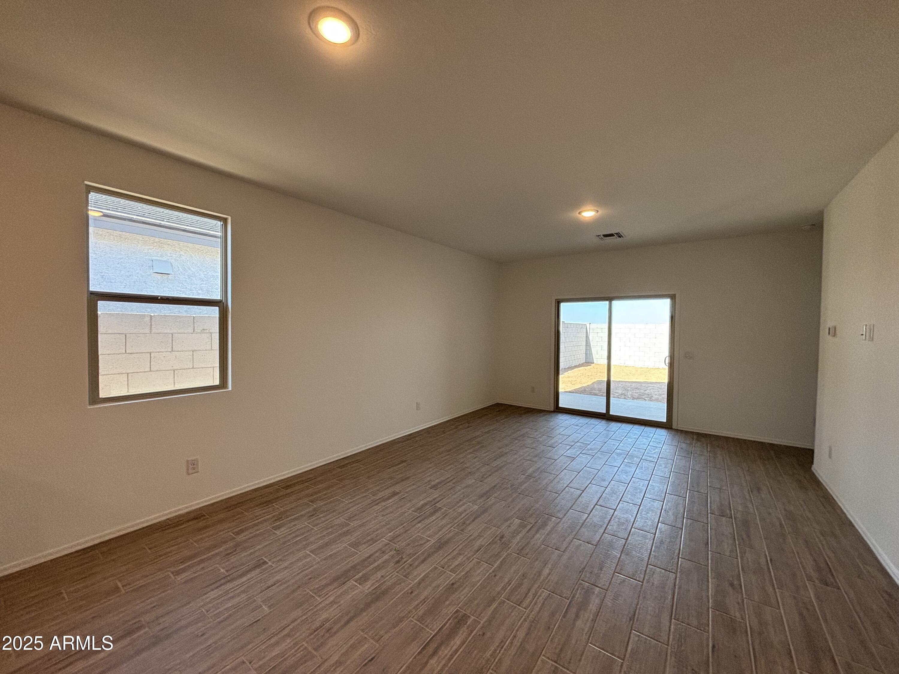 47762 W MOELLER Road