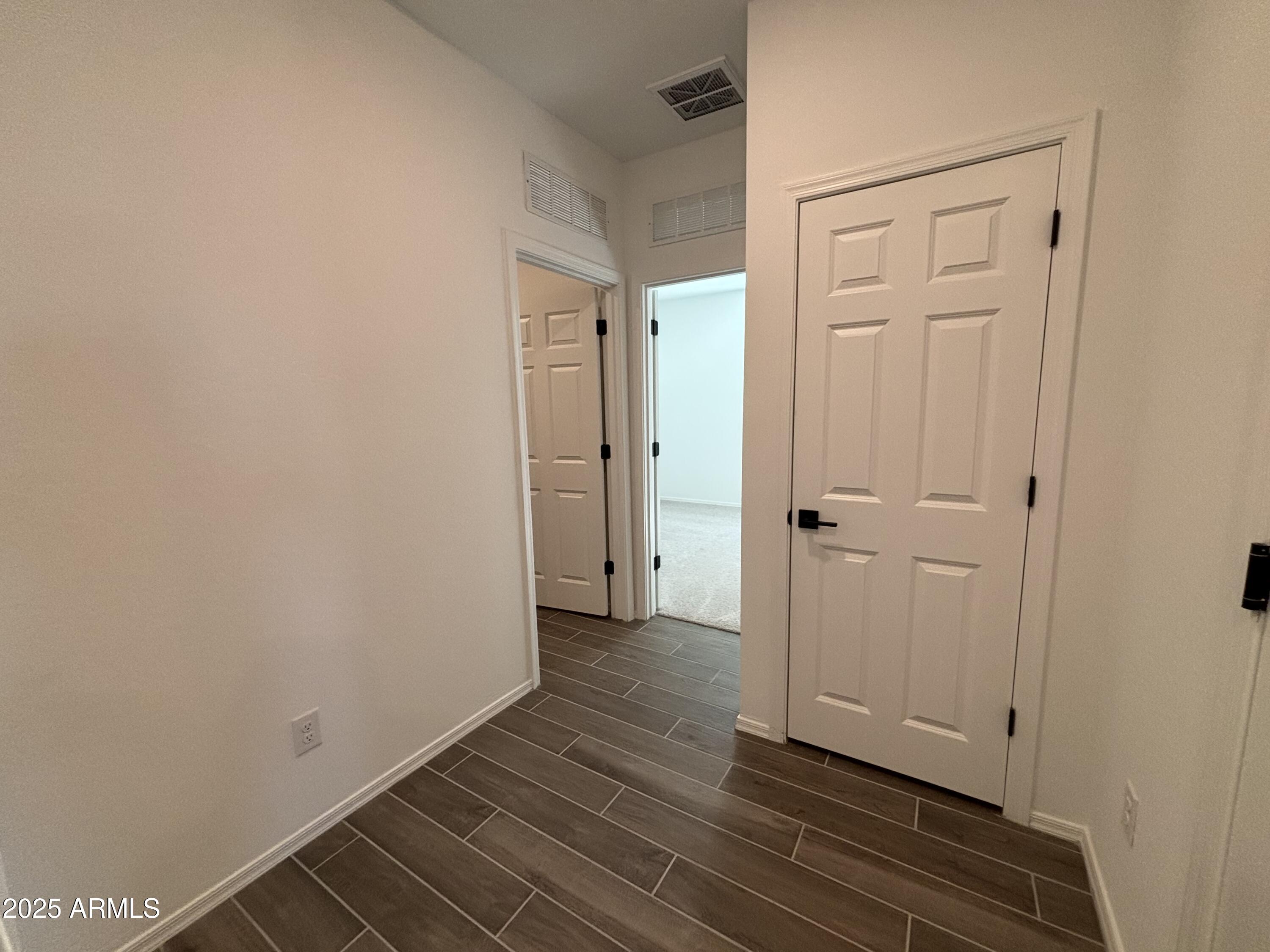 47489 W KENNER Drive