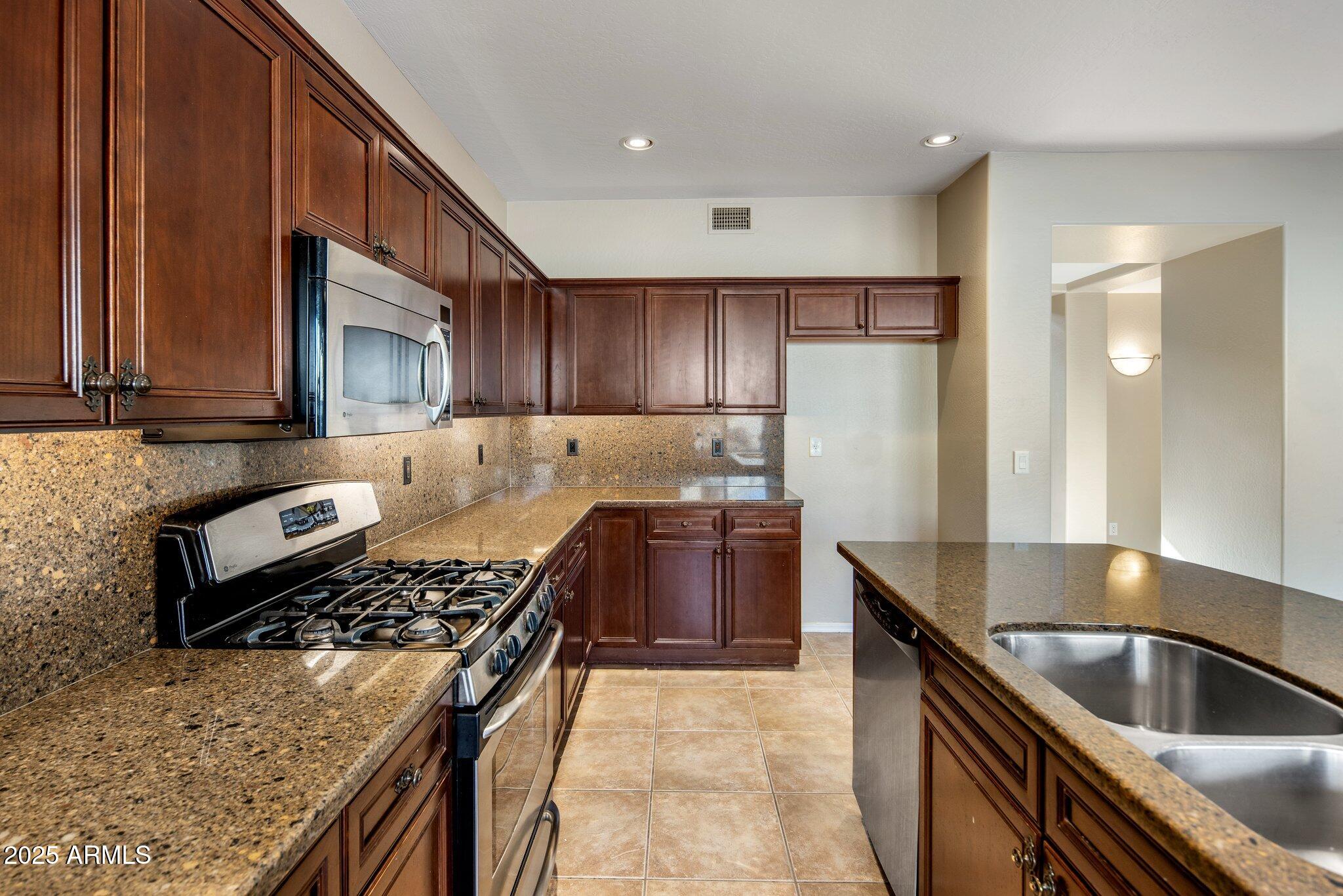 15450 W Tasha Circle