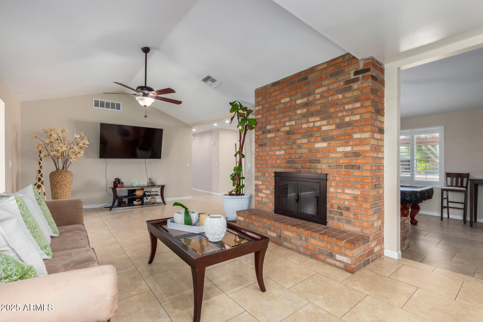 709 N WILLIAMS --
