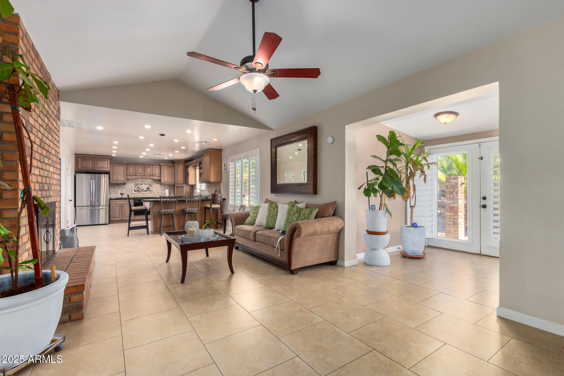 709 N WILLIAMS --