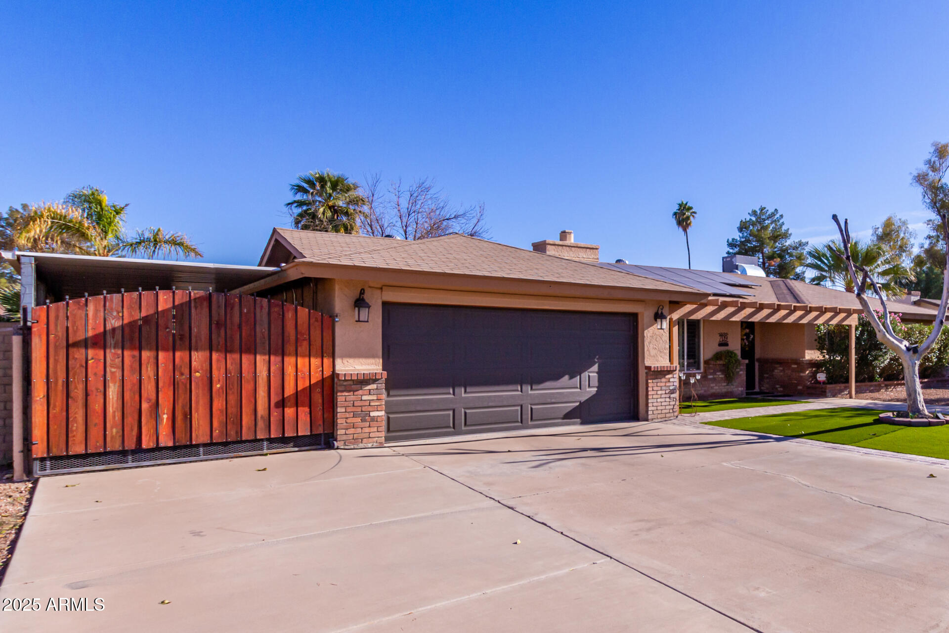 709 N WILLIAMS --