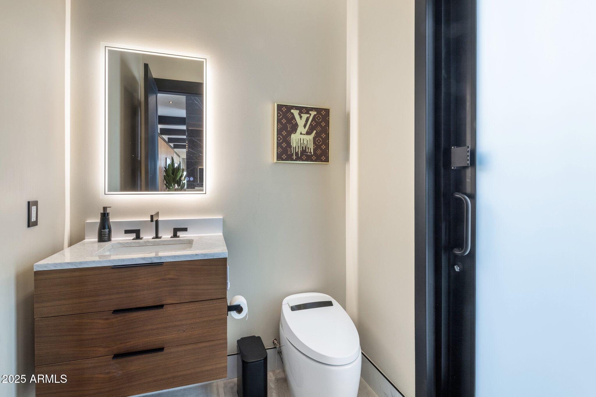 7223 N BLACK ROCK Trail