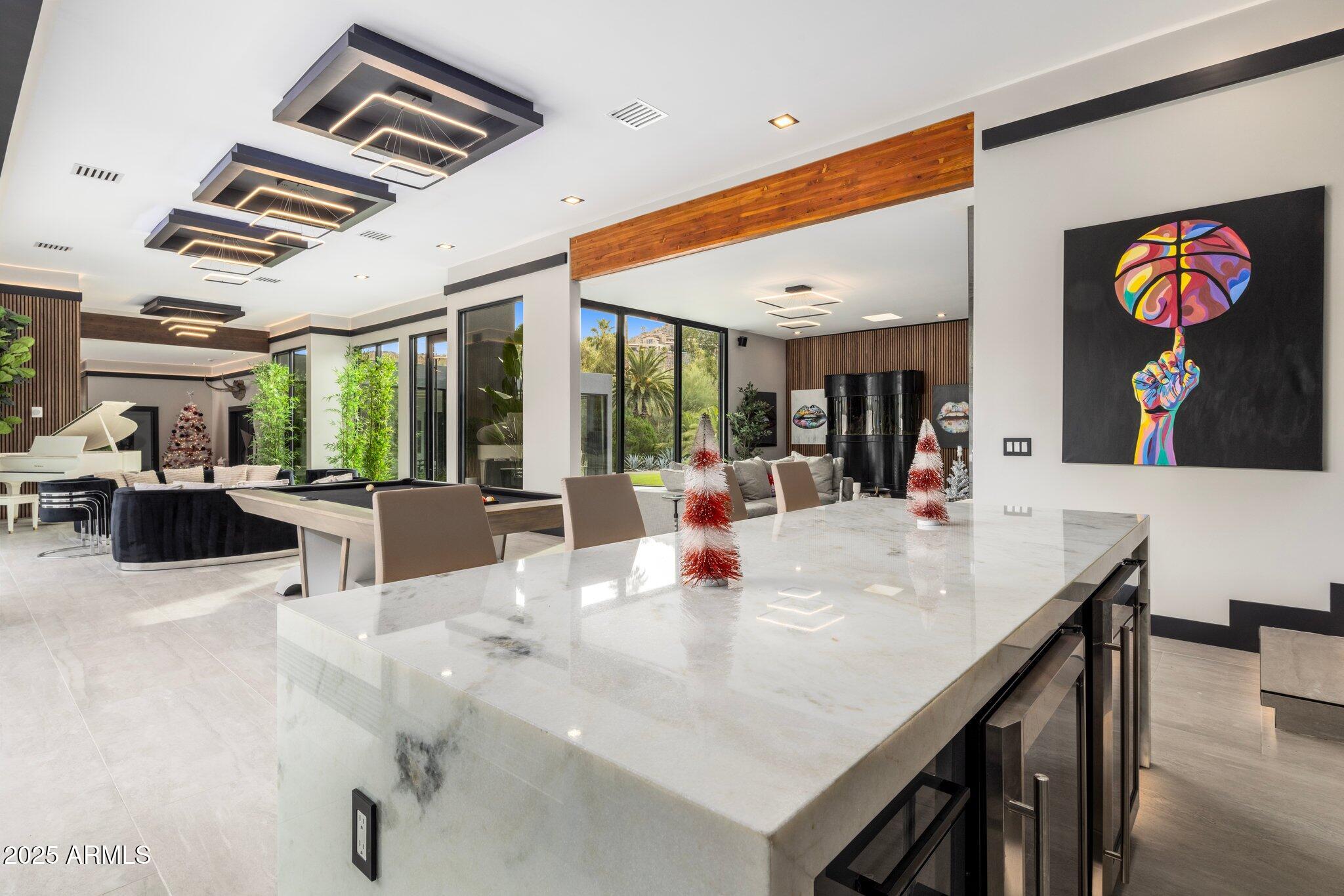 7223 N BLACK ROCK Trail