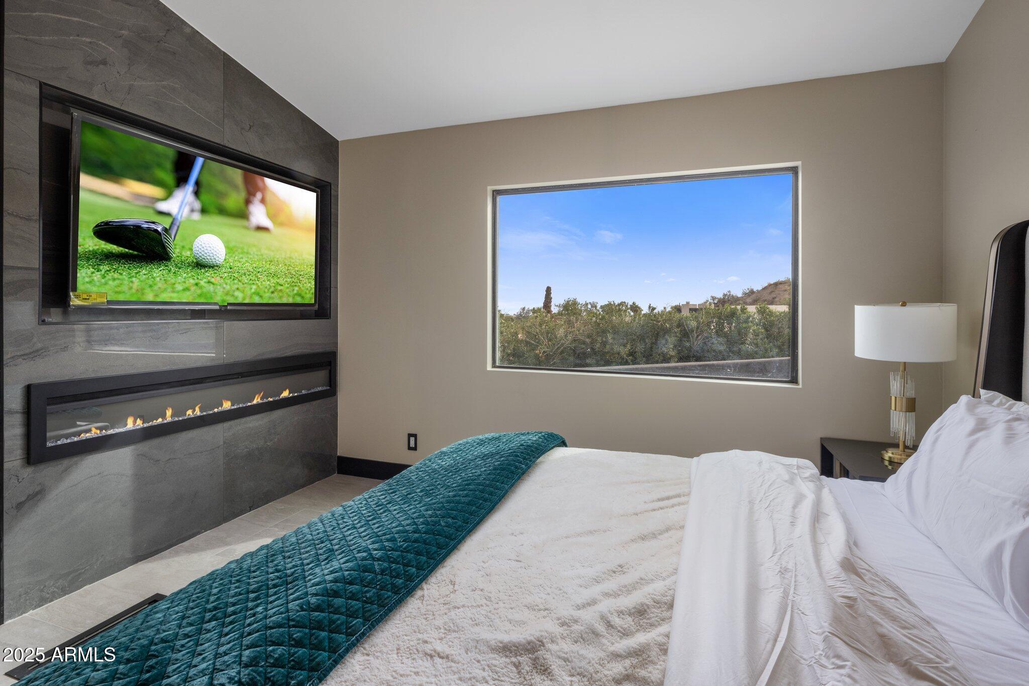 7223 N BLACK ROCK Trail