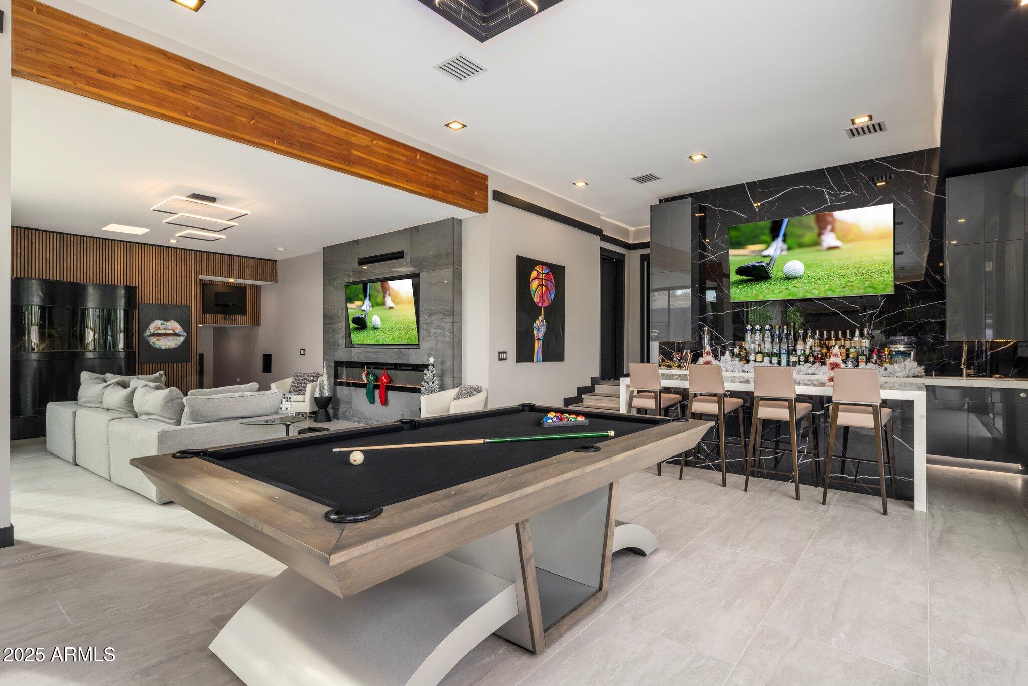 7223 N BLACK ROCK Trail