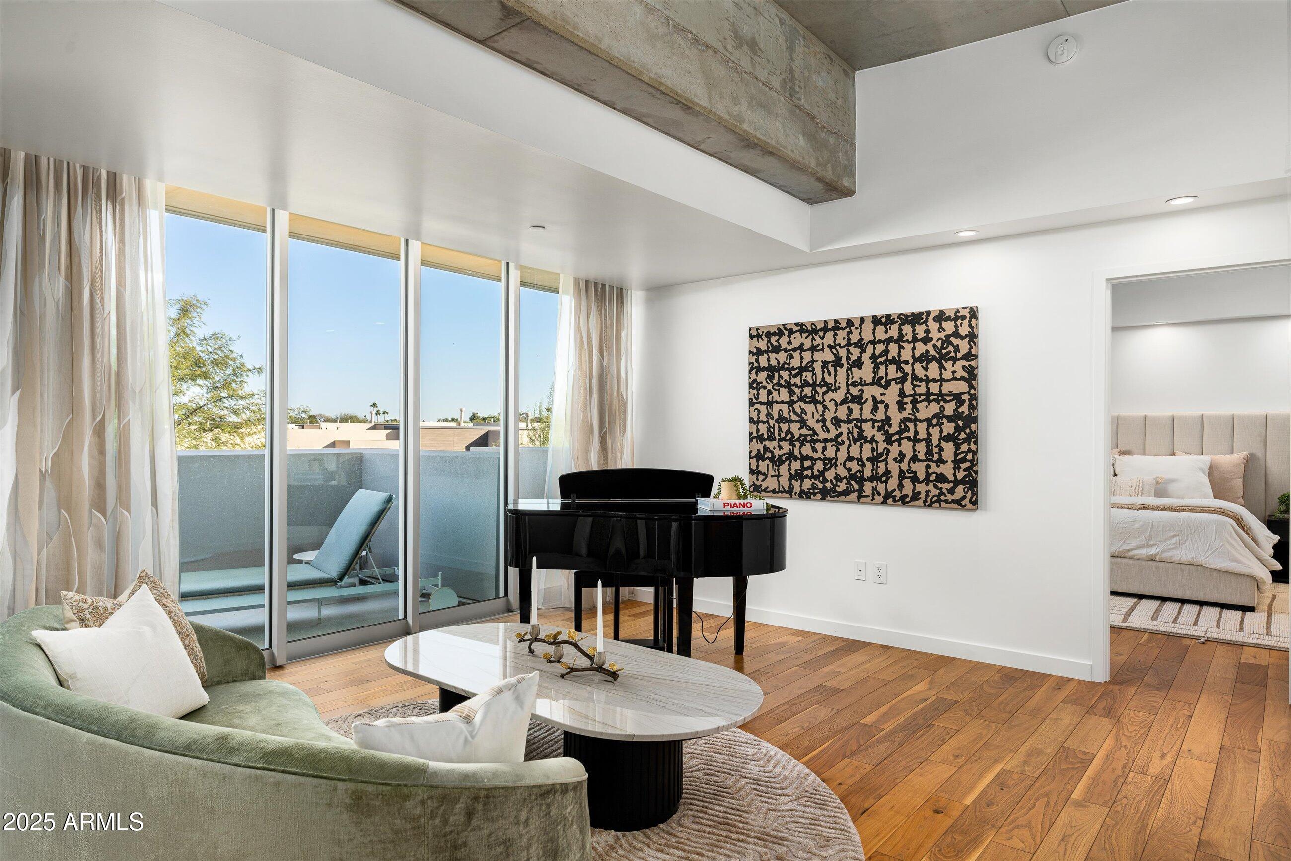 5455 E LINCOLN Drive # 3002