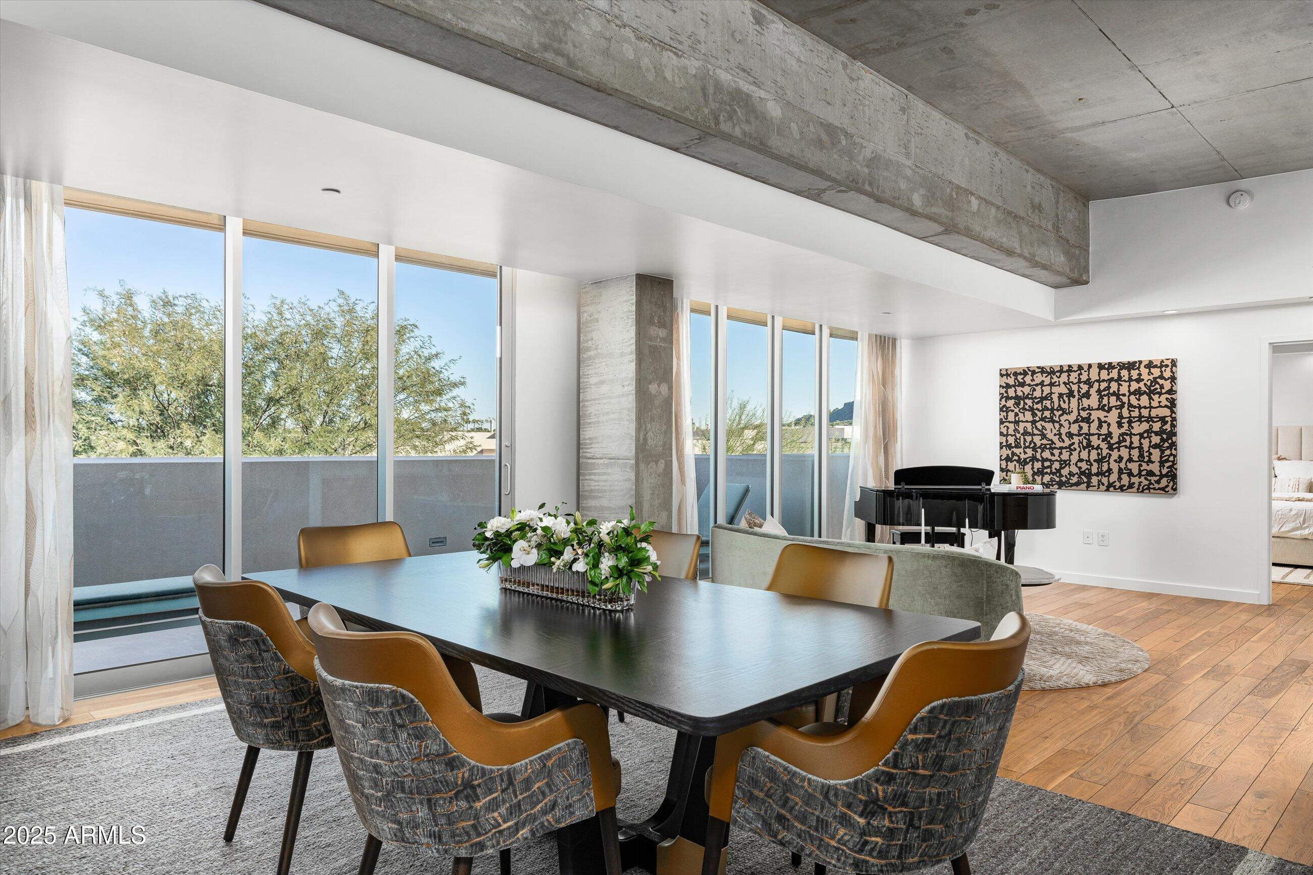 5455 E LINCOLN Drive # 3002