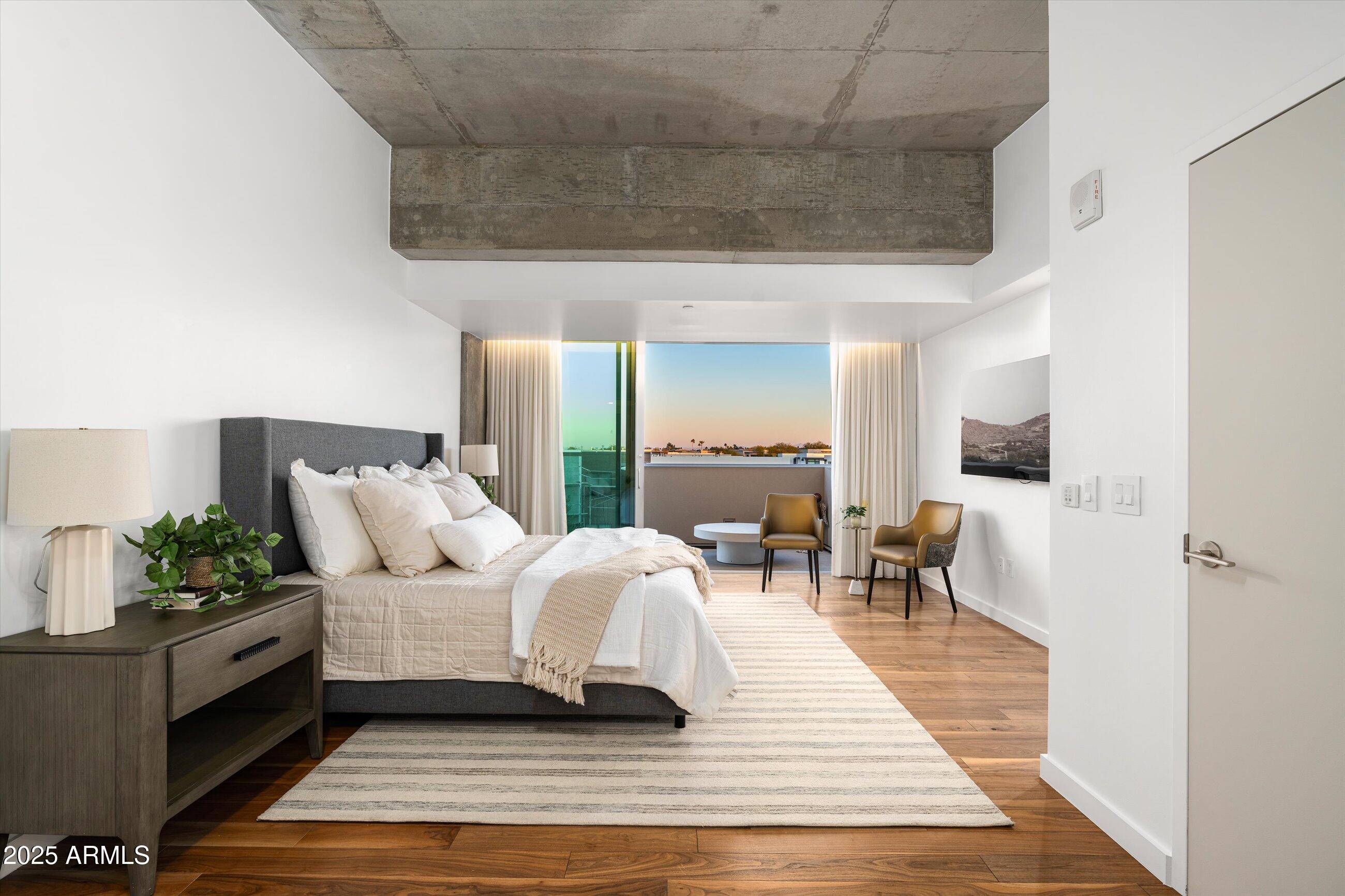 5455 E LINCOLN Drive # 3002