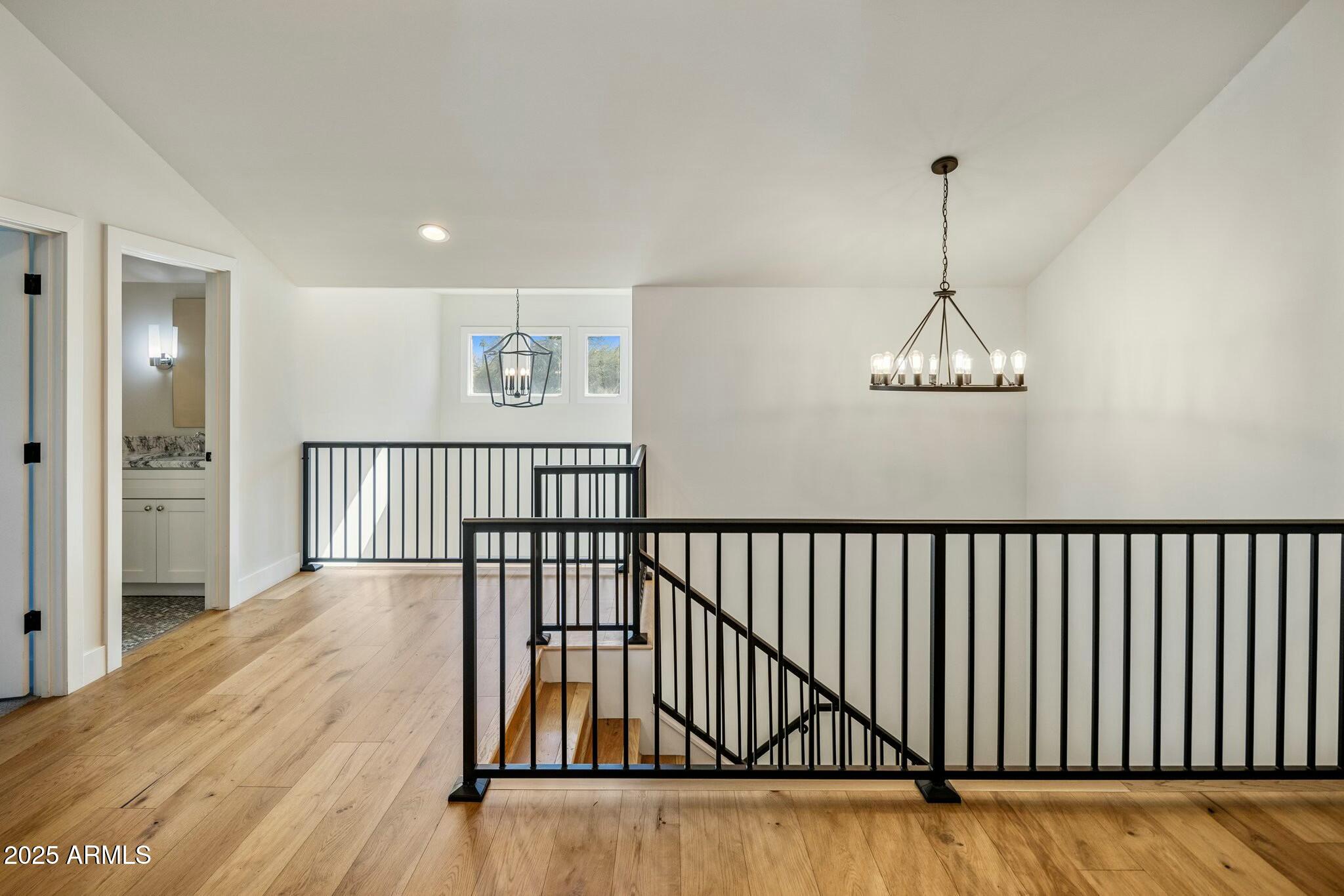 3902 E FAIRMOUNT Avenue