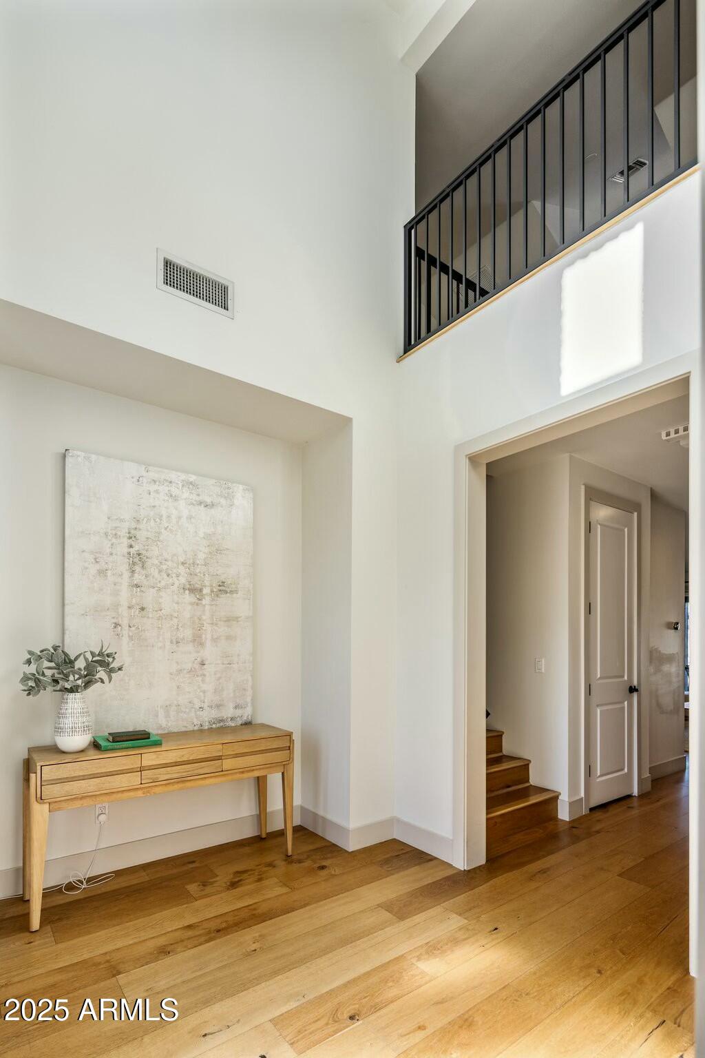 3902 E FAIRMOUNT Avenue