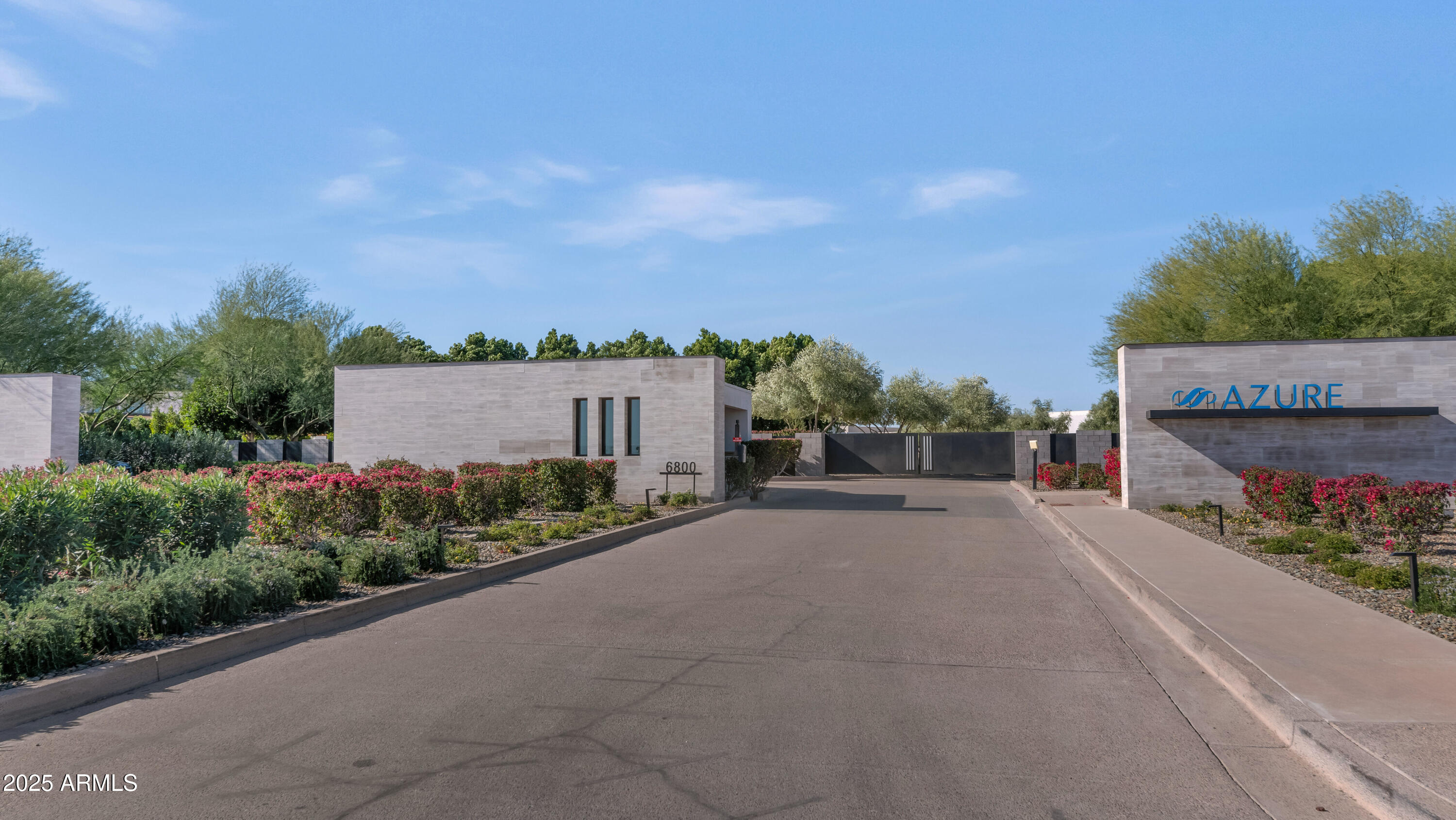 6826 E JOSHUA TREE Lane