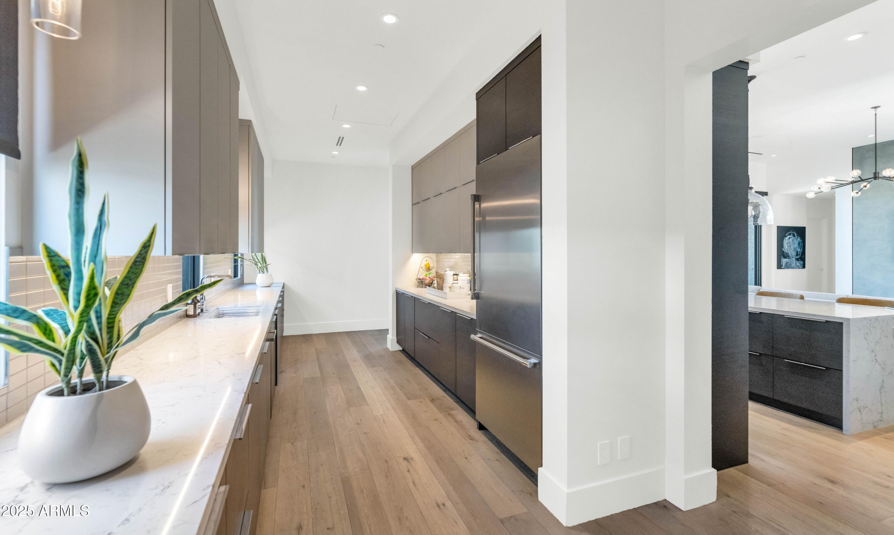 6826 E JOSHUA TREE Lane