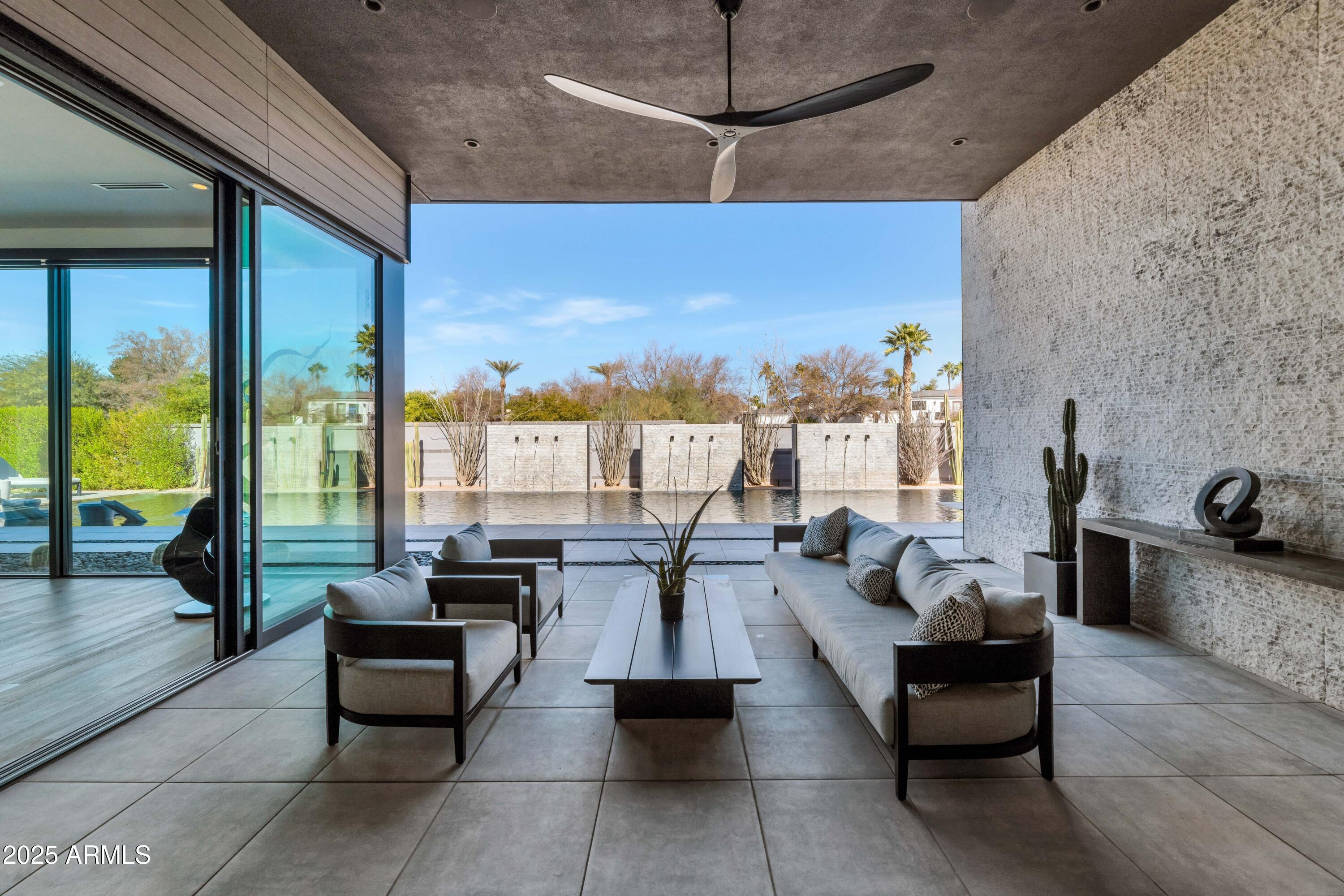 6826 E JOSHUA TREE Lane