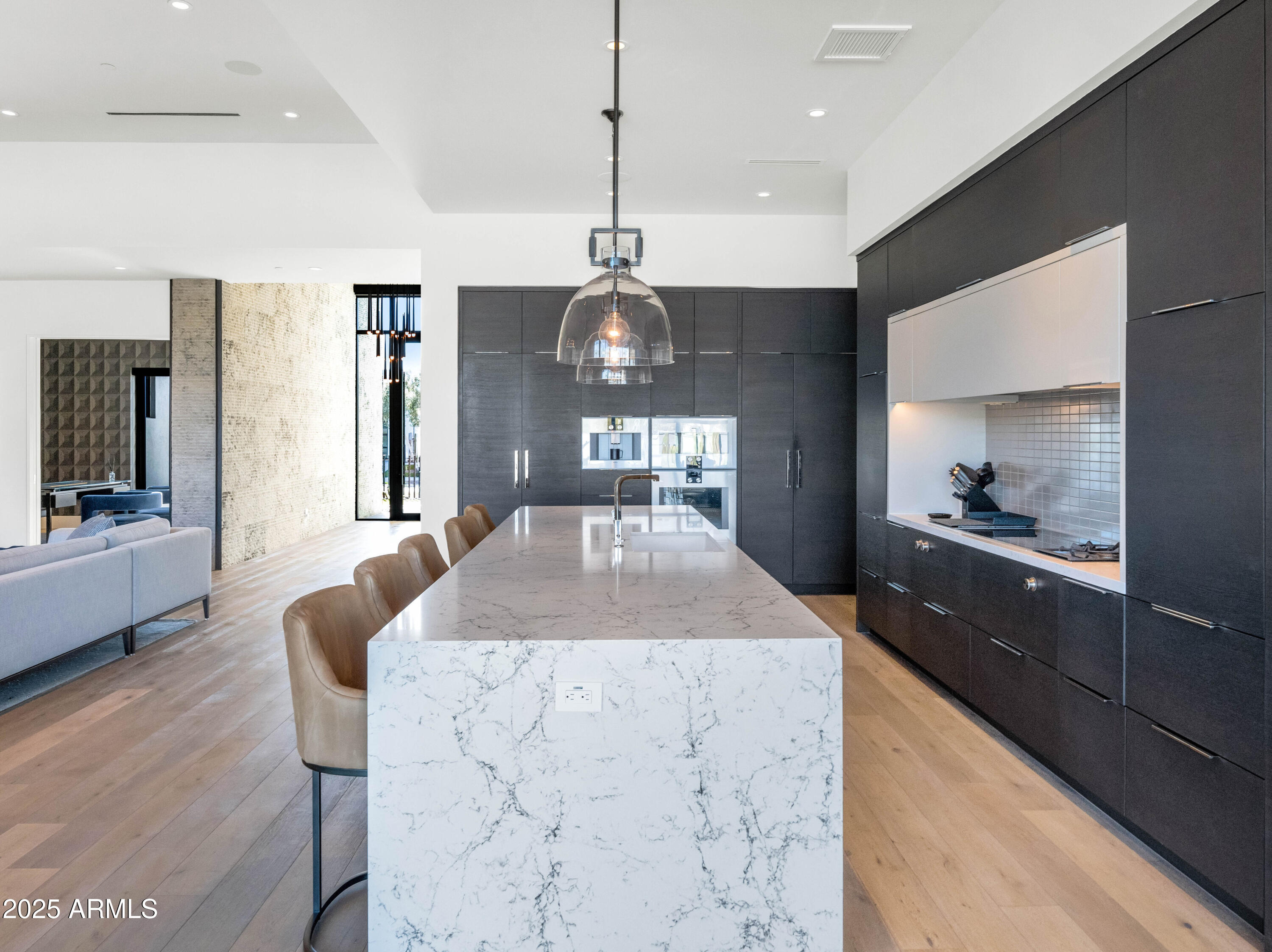 6826 E JOSHUA TREE Lane