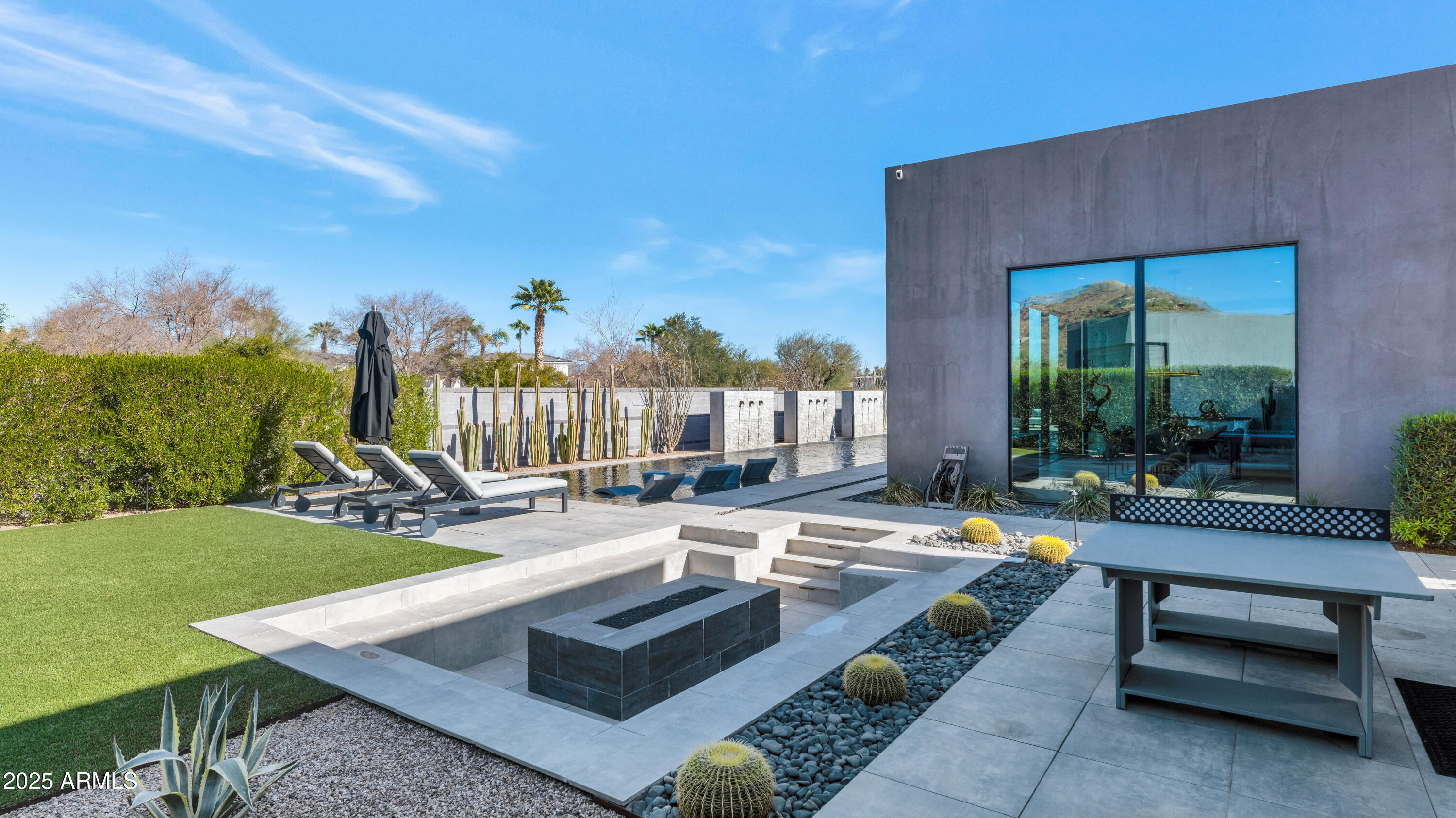 6826 E JOSHUA TREE Lane