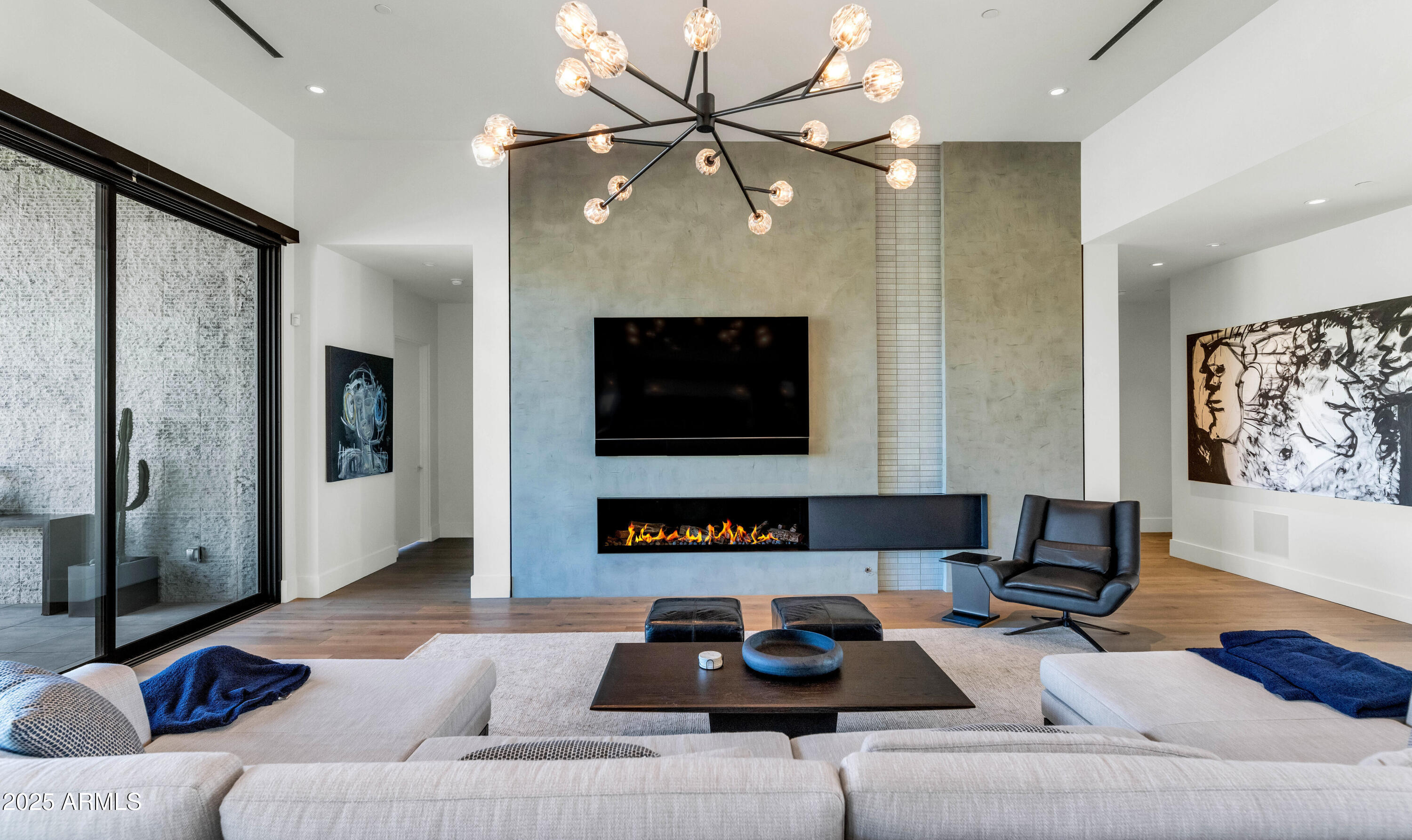 6826 E JOSHUA TREE Lane