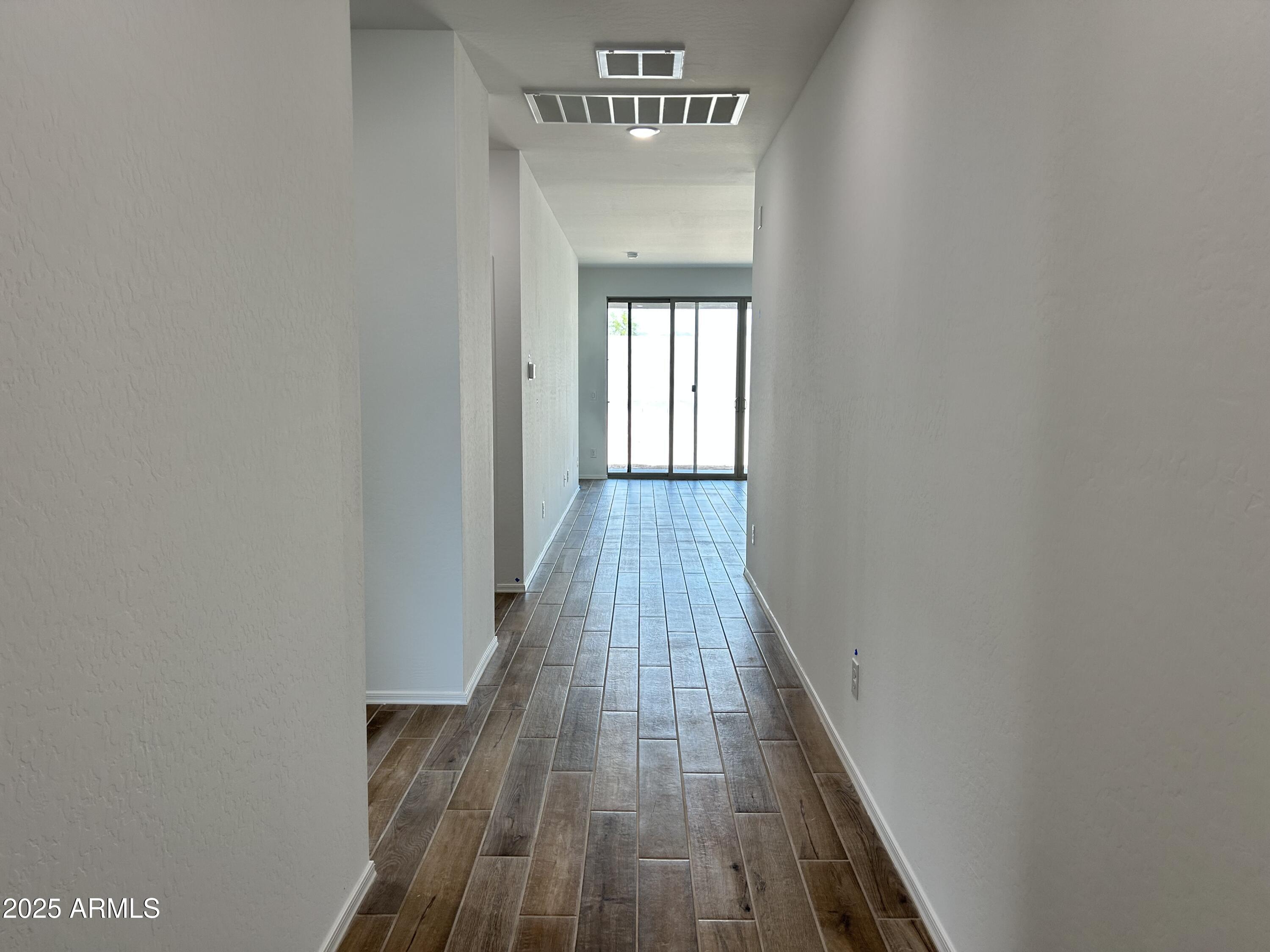 24098 W SUNLAND Avenue