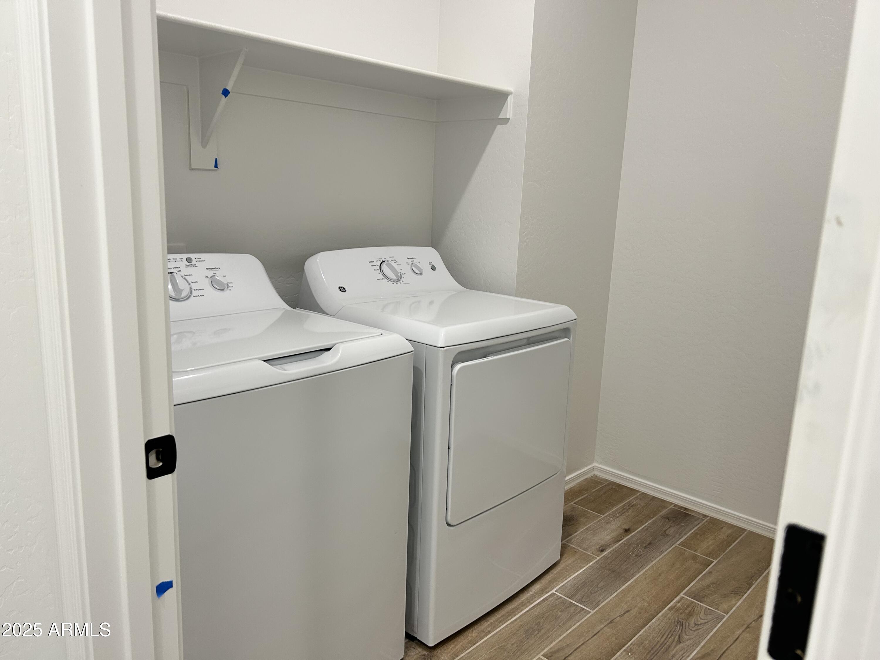 24098 W SUNLAND Avenue