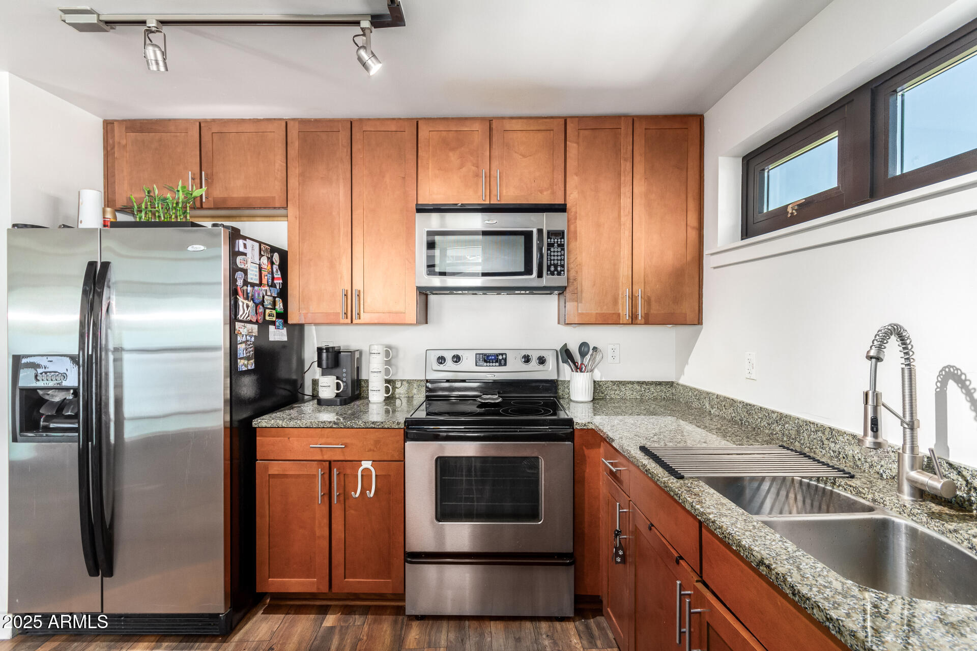 310 S 4TH Street # 1006