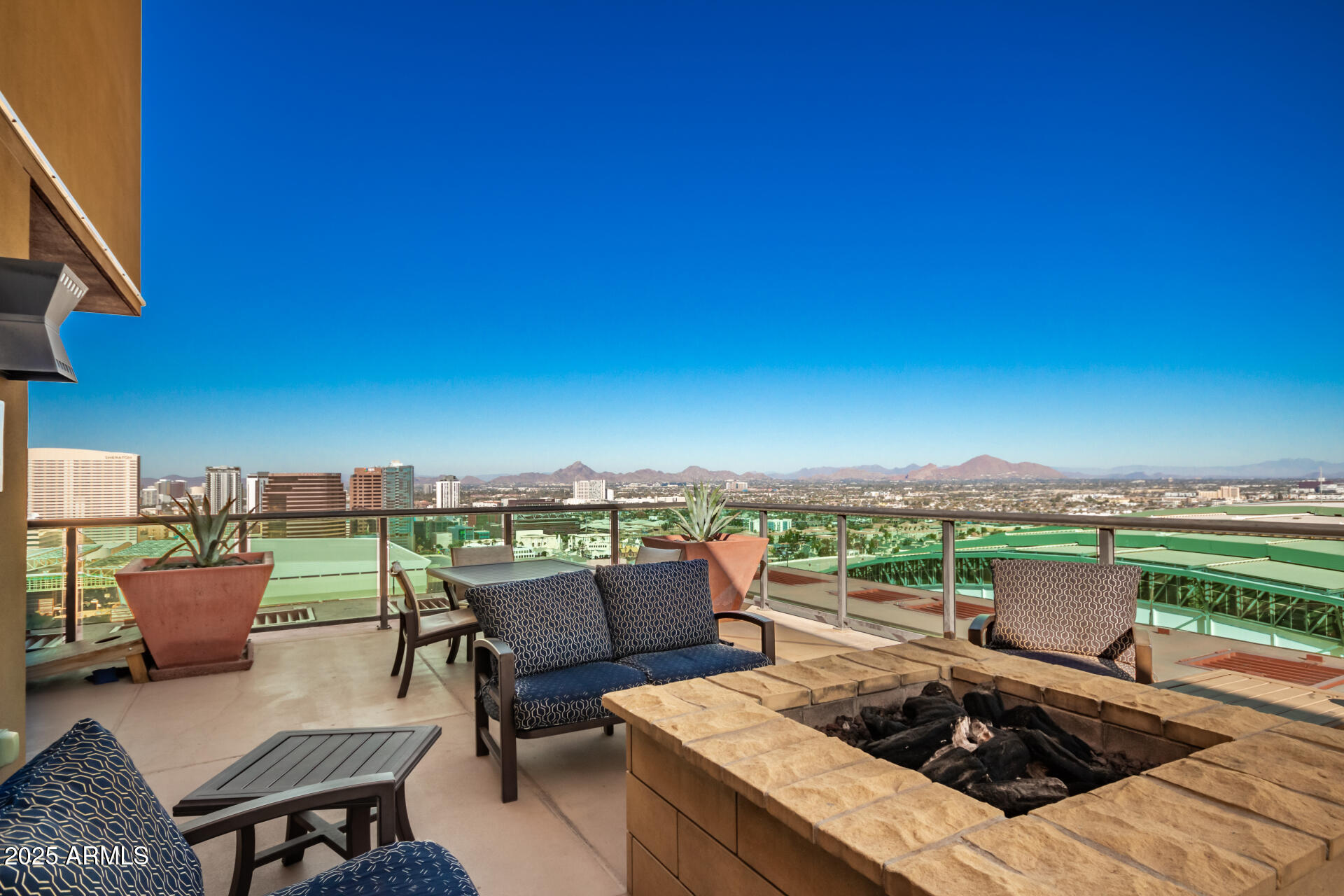310 S 4TH Street # 1006