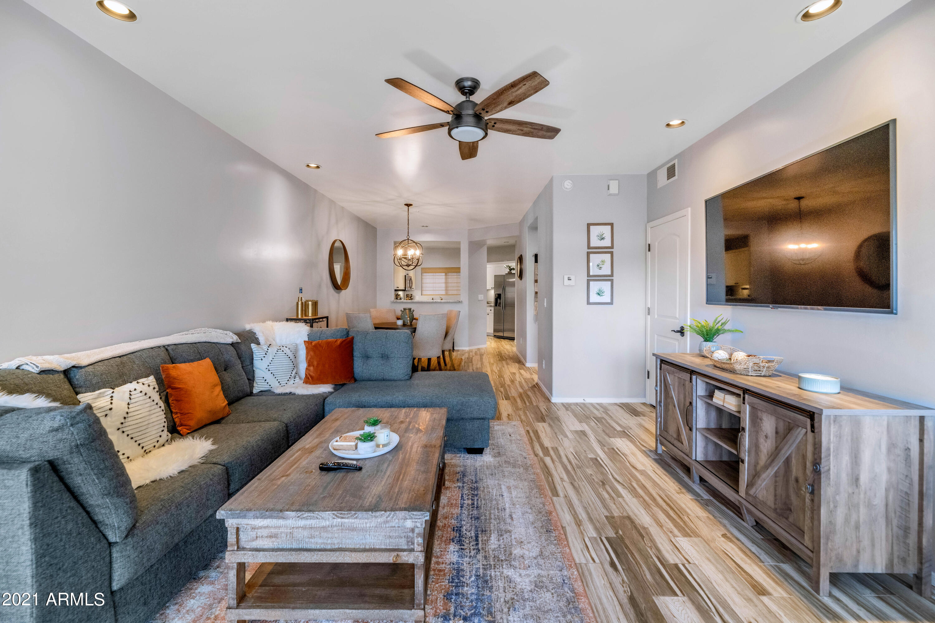 7609 E INDIAN BEND Road # 1015