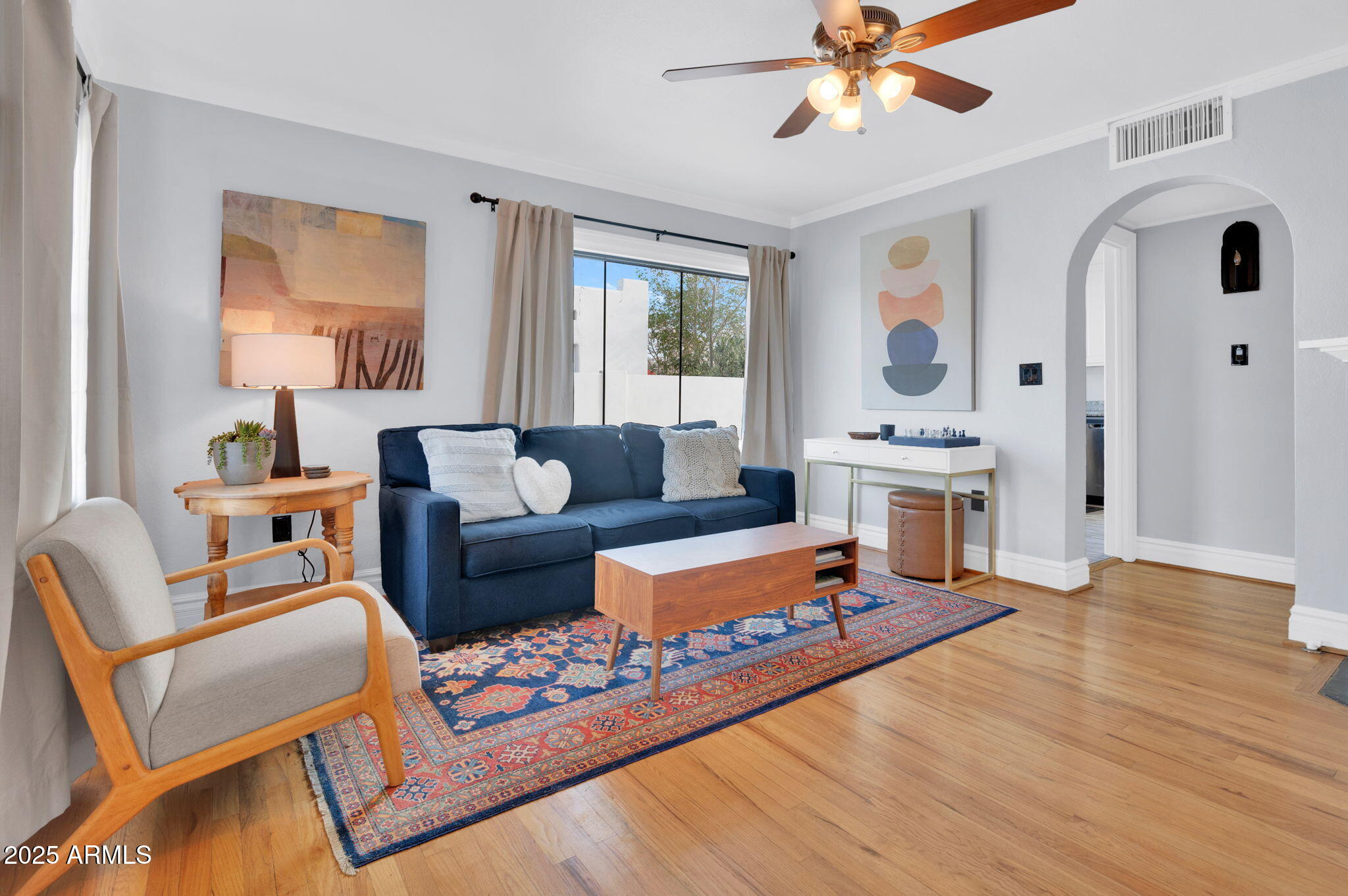 1613 E WILLETTA Street