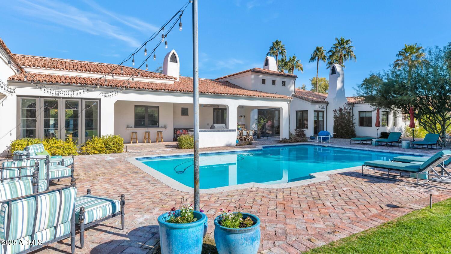 5989 E SAPPHIRE Lane