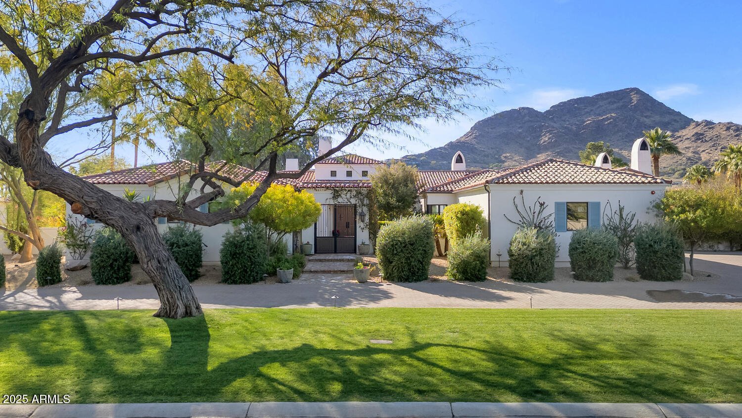 5989 E SAPPHIRE Lane