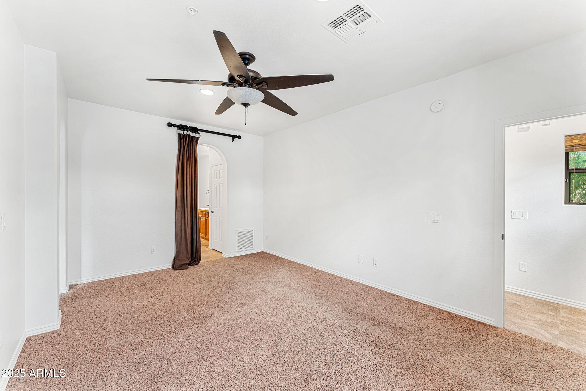 3935 E ROUGH RIDER Road # 1235