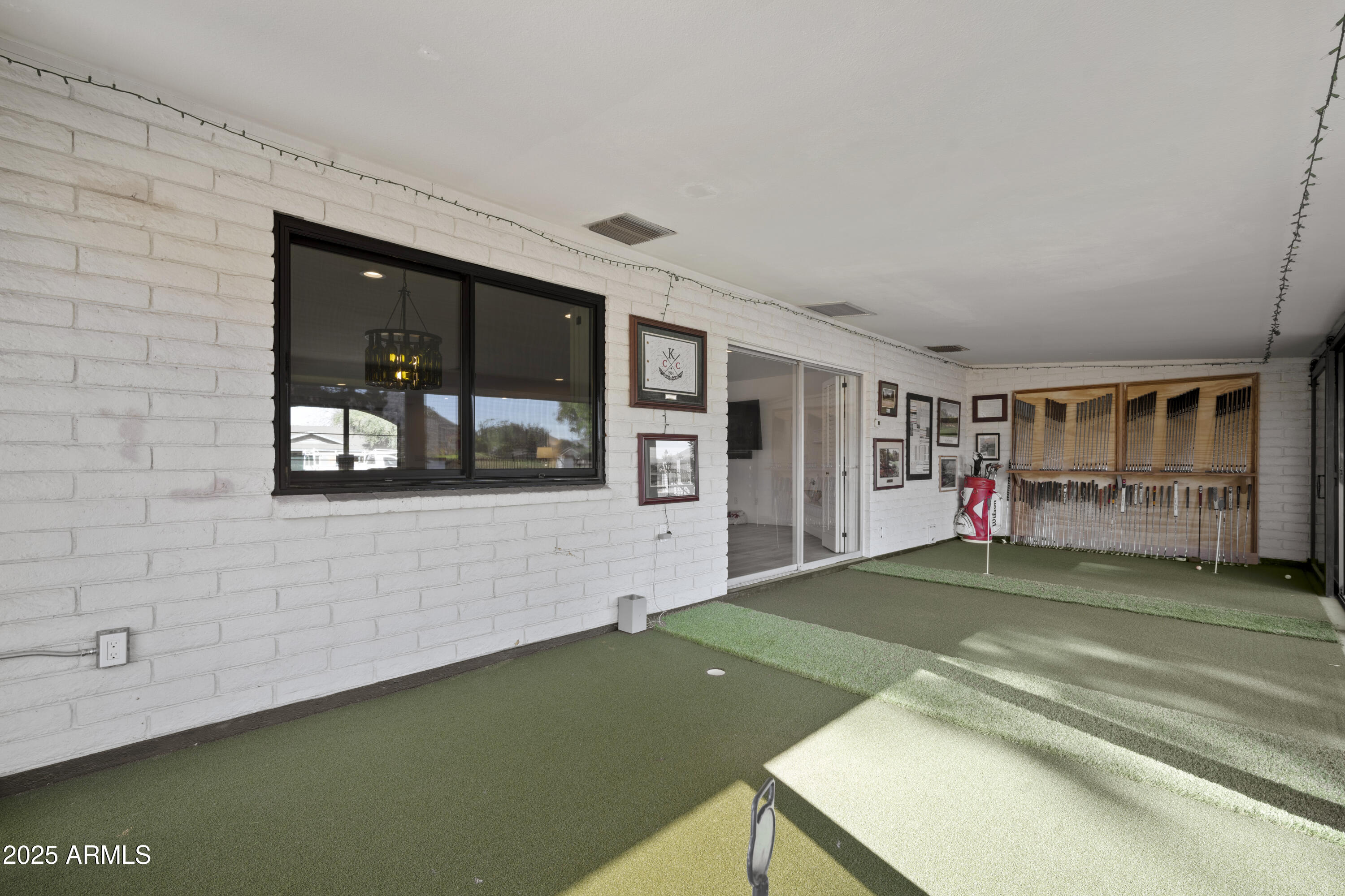 347 W SOUTHERN HILLS Road