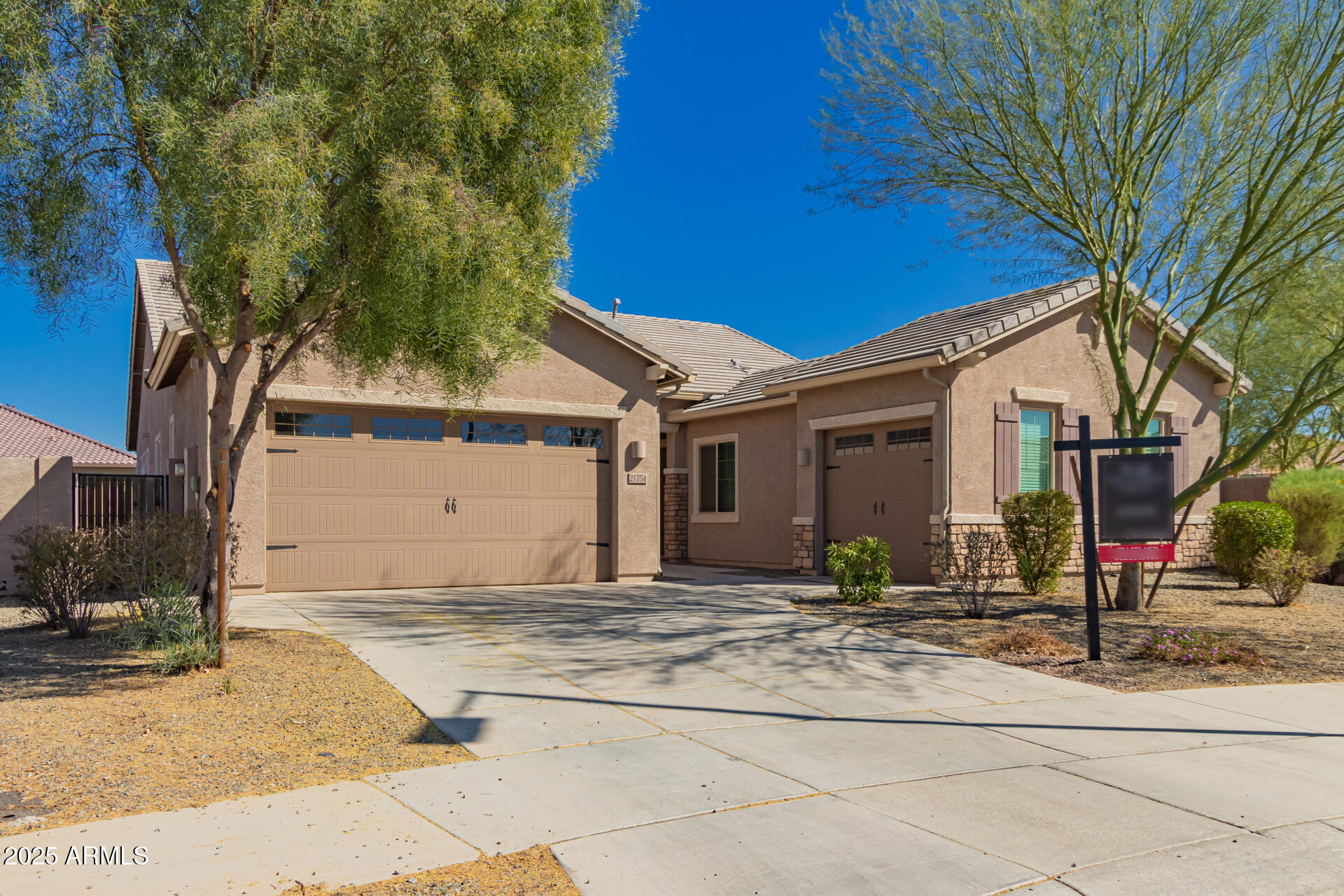 21754 E CALDWELLS Court