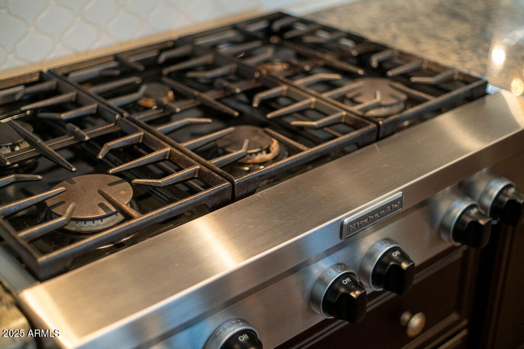 5528 E WINDSTONE Trail