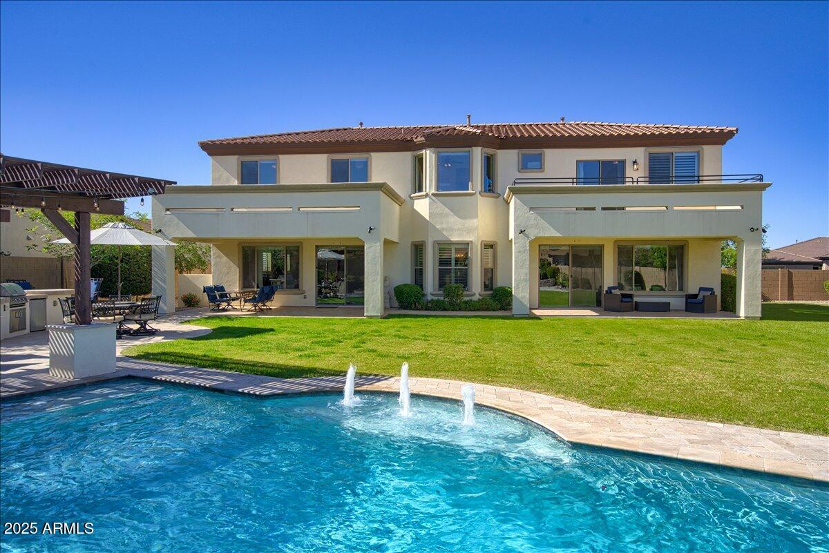 5528 E WINDSTONE Trail