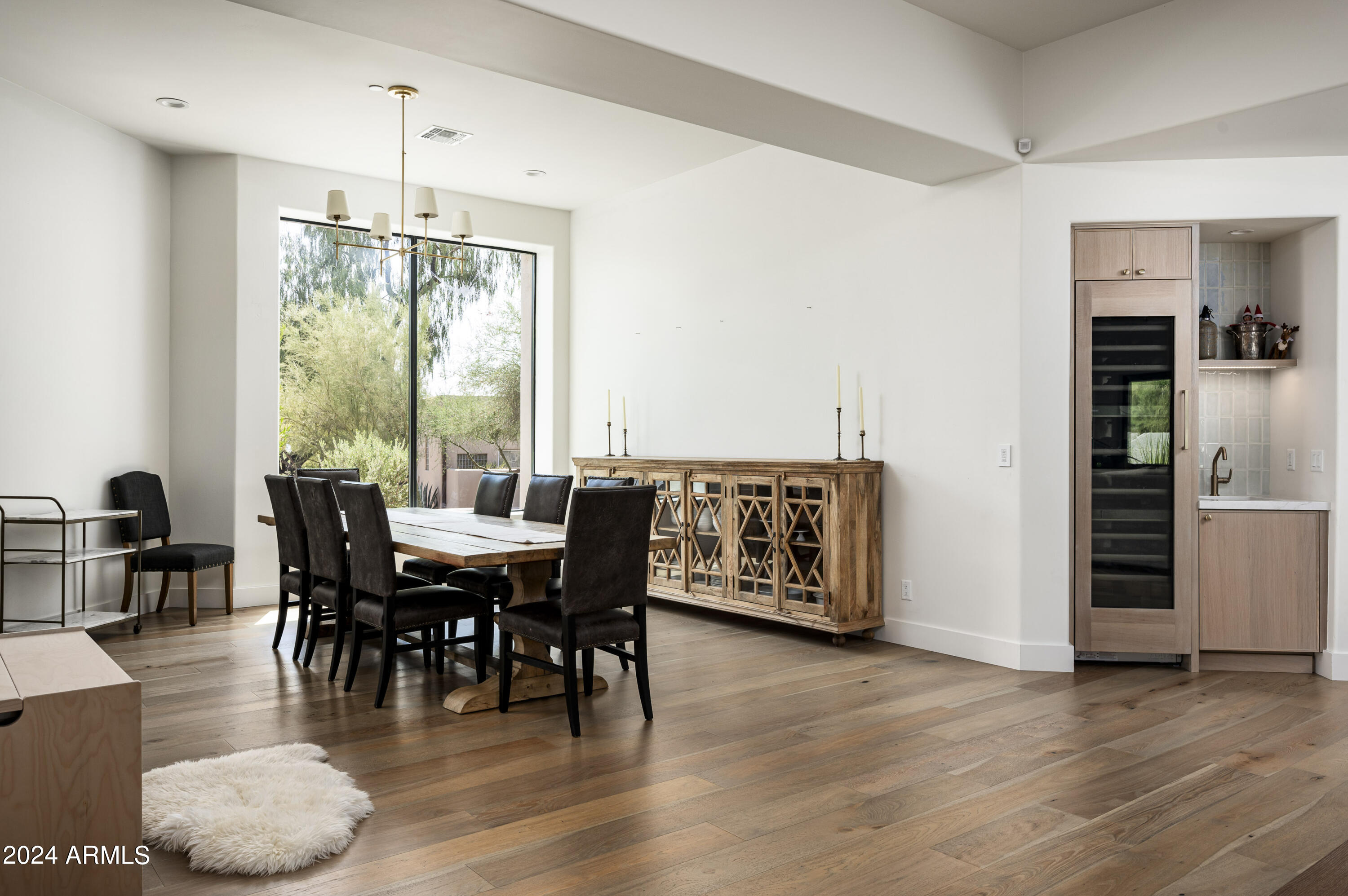 8250 E VIA DEL SOL Drive