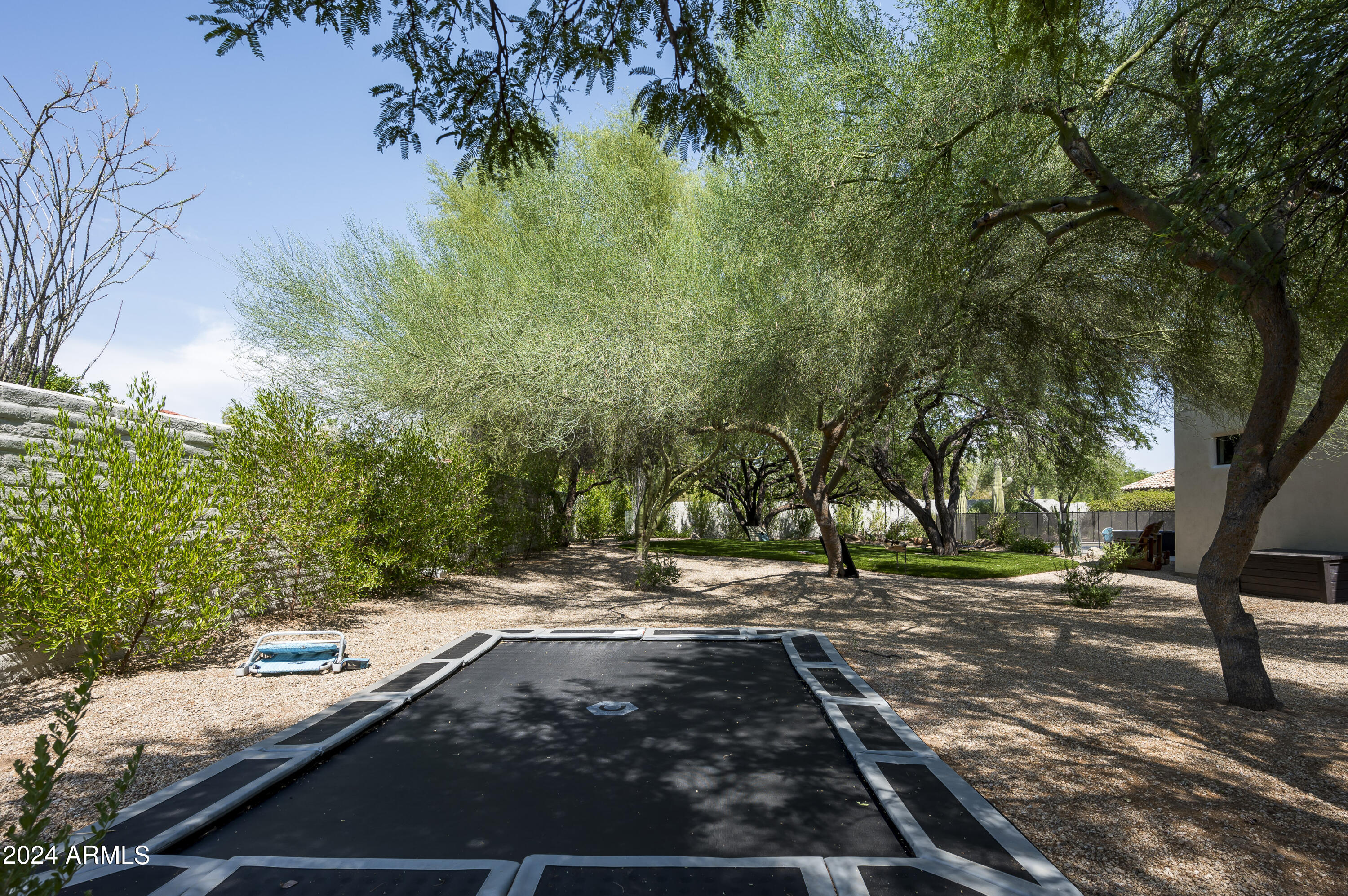 8250 E VIA DEL SOL Drive