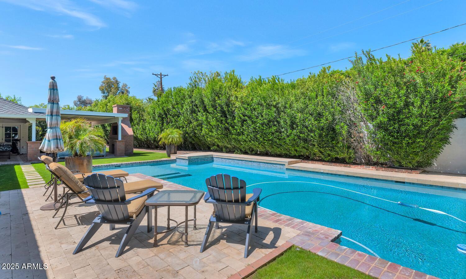 6228 E CALLE DEL MEDIA --