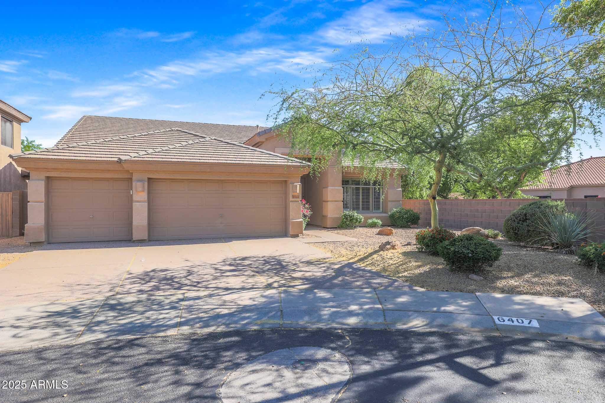 6407 E MARILYN Road