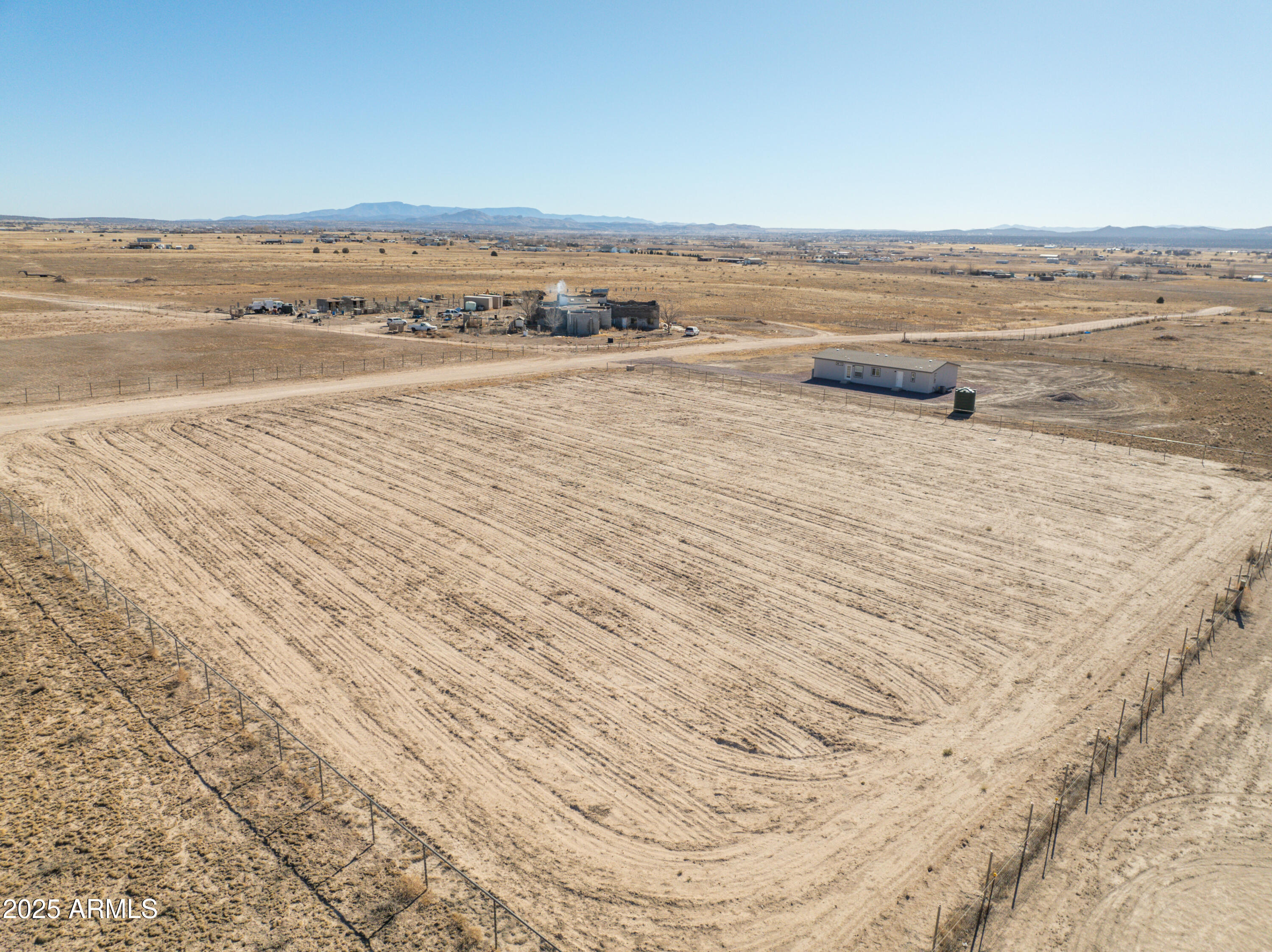 26850 N CHAMPAGNE Lane Unit: -